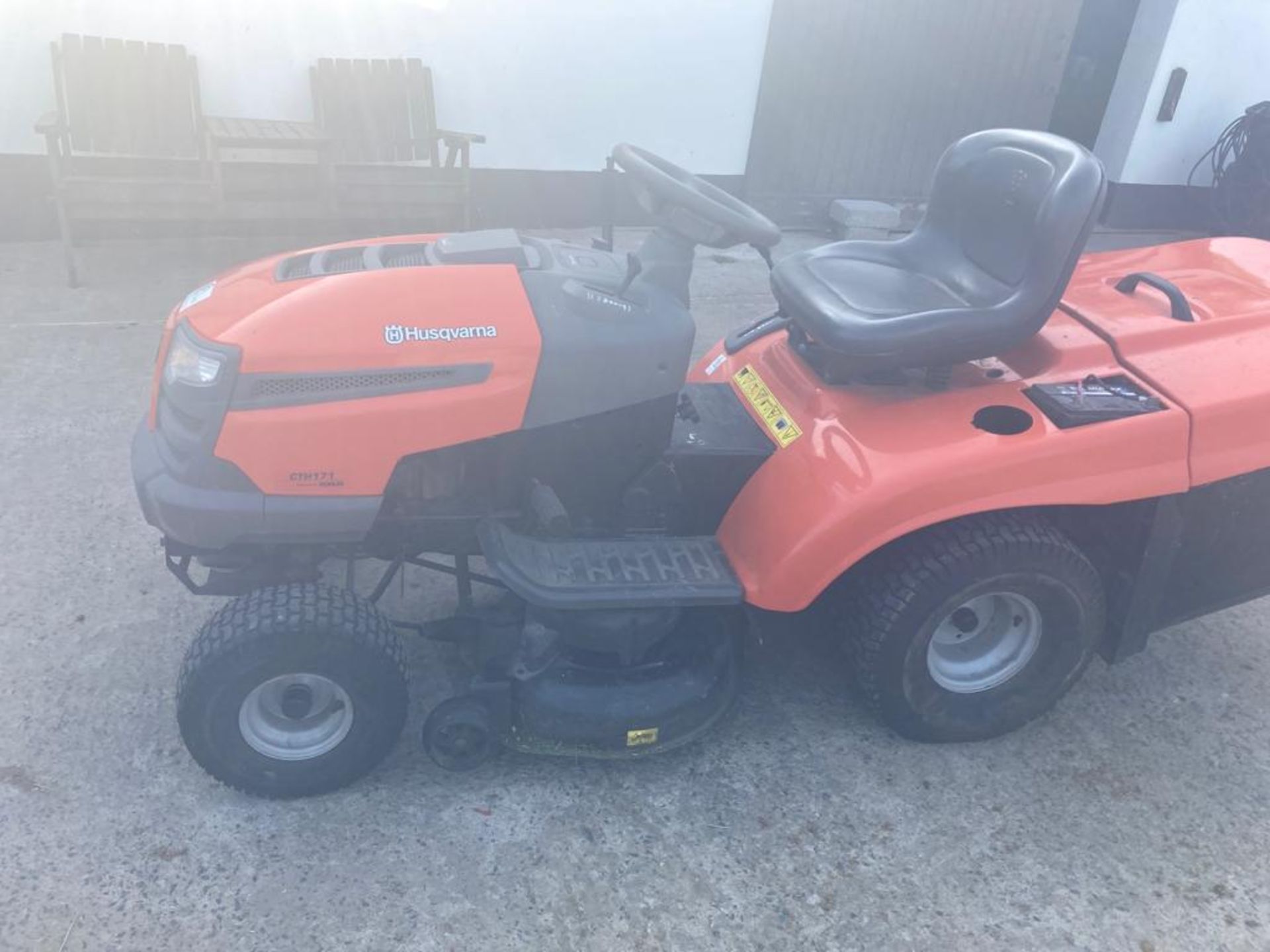 HUSQUAVARNA PETROL RIDE ON MOWER .LOCATED IN NORTHERN IRELAND. - Image 3 of 3