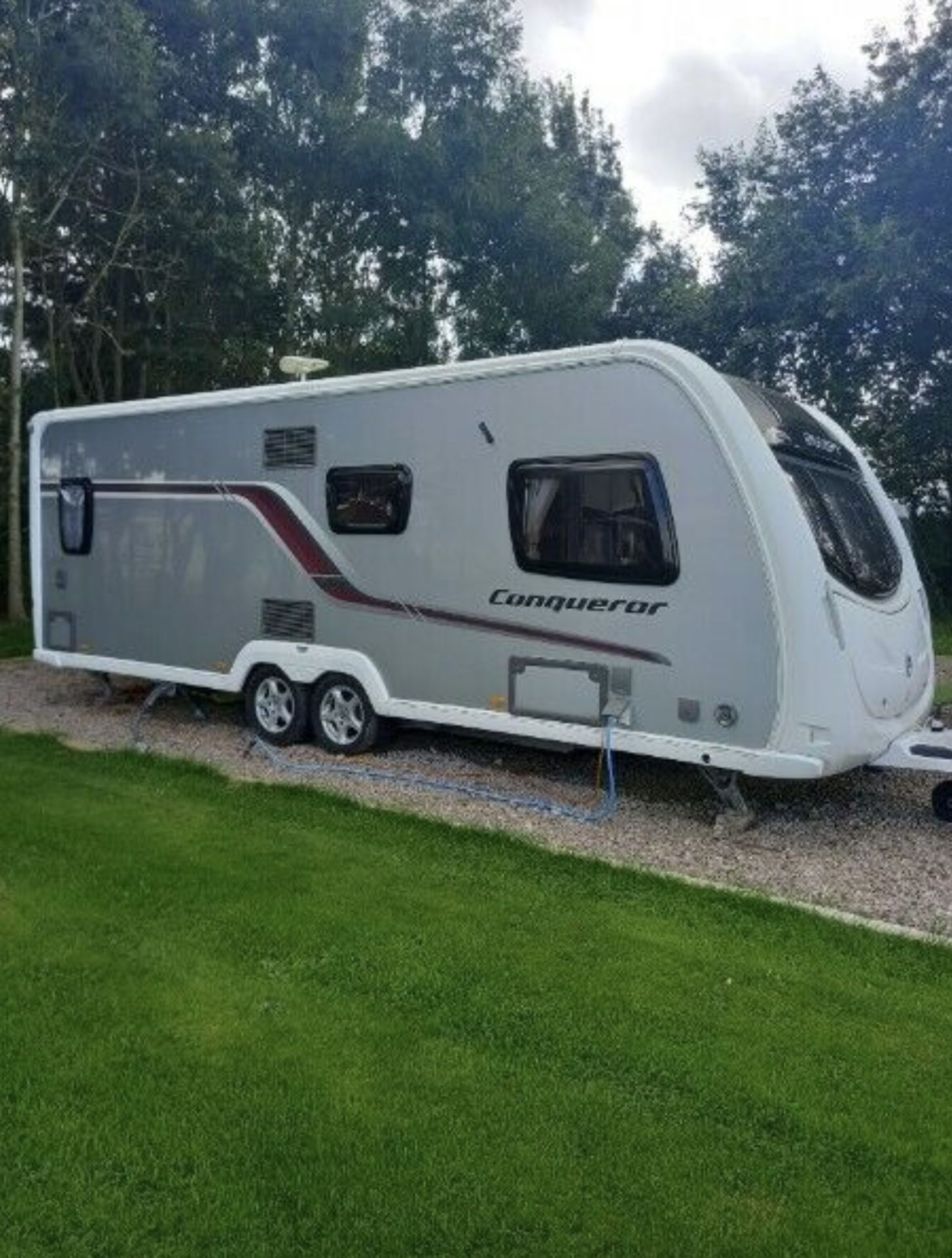 SWIFT CONQUEROR 2013 CARAVAN LOCATION NORTH YORKSHIRE.