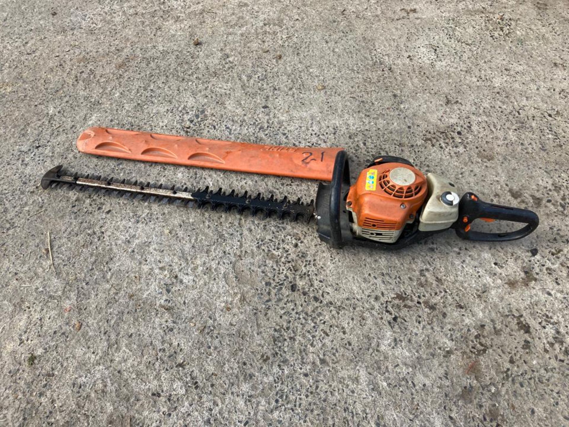 STIHL COMMERCIAL HEDGE TRIMMER LOCATION NORTHERN IRELAND.