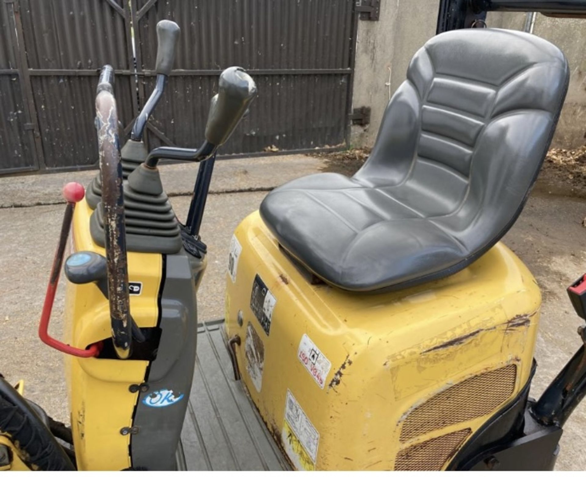 MINI DIGGER 2015 YANMAR MICRO DIGGER,0.8 TONNE LOCATION NORTHERN IRELAND. - Image 6 of 6