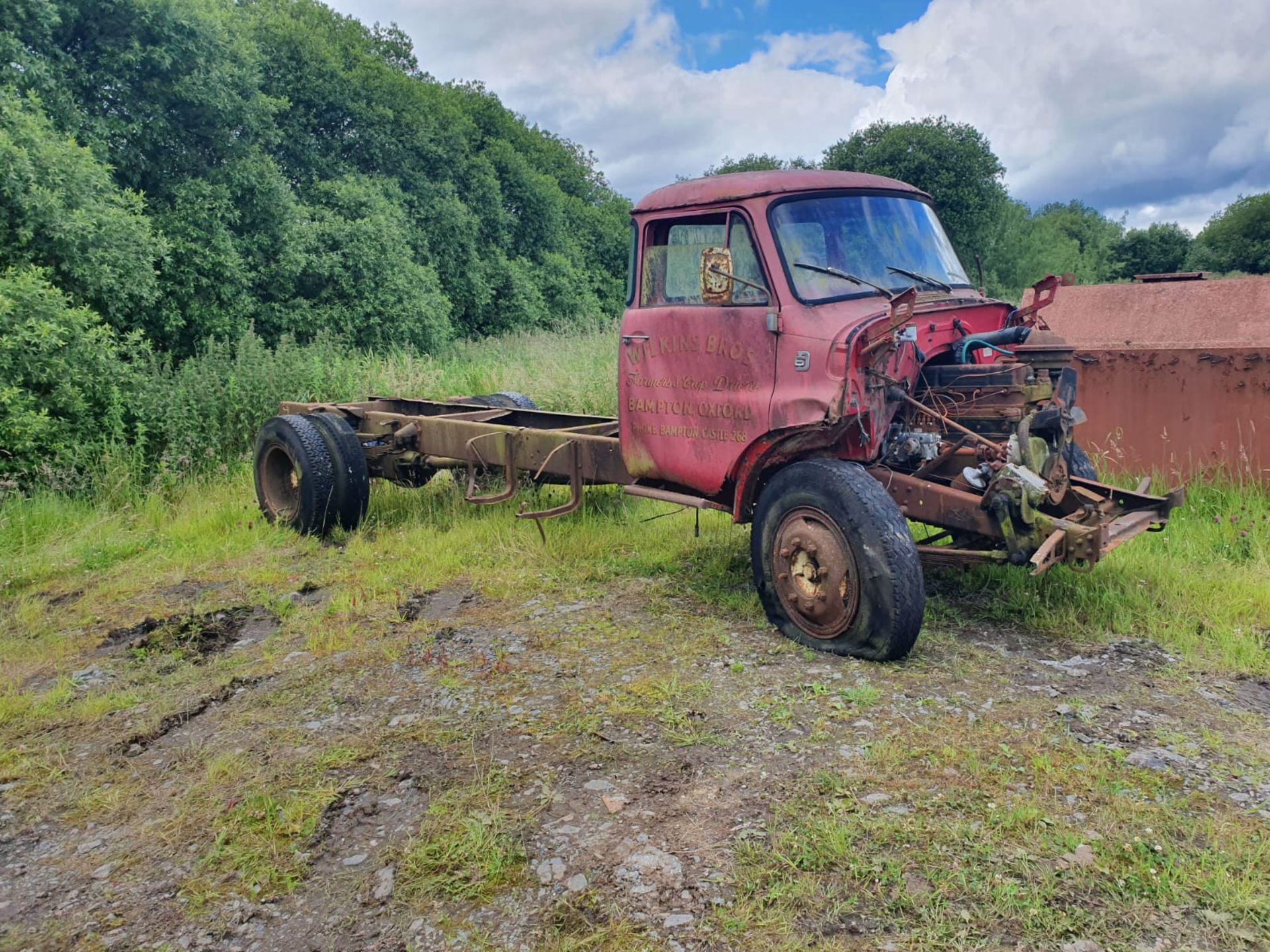 1954 THAMES TRADER CHASSIS CAB - Image 2 of 12