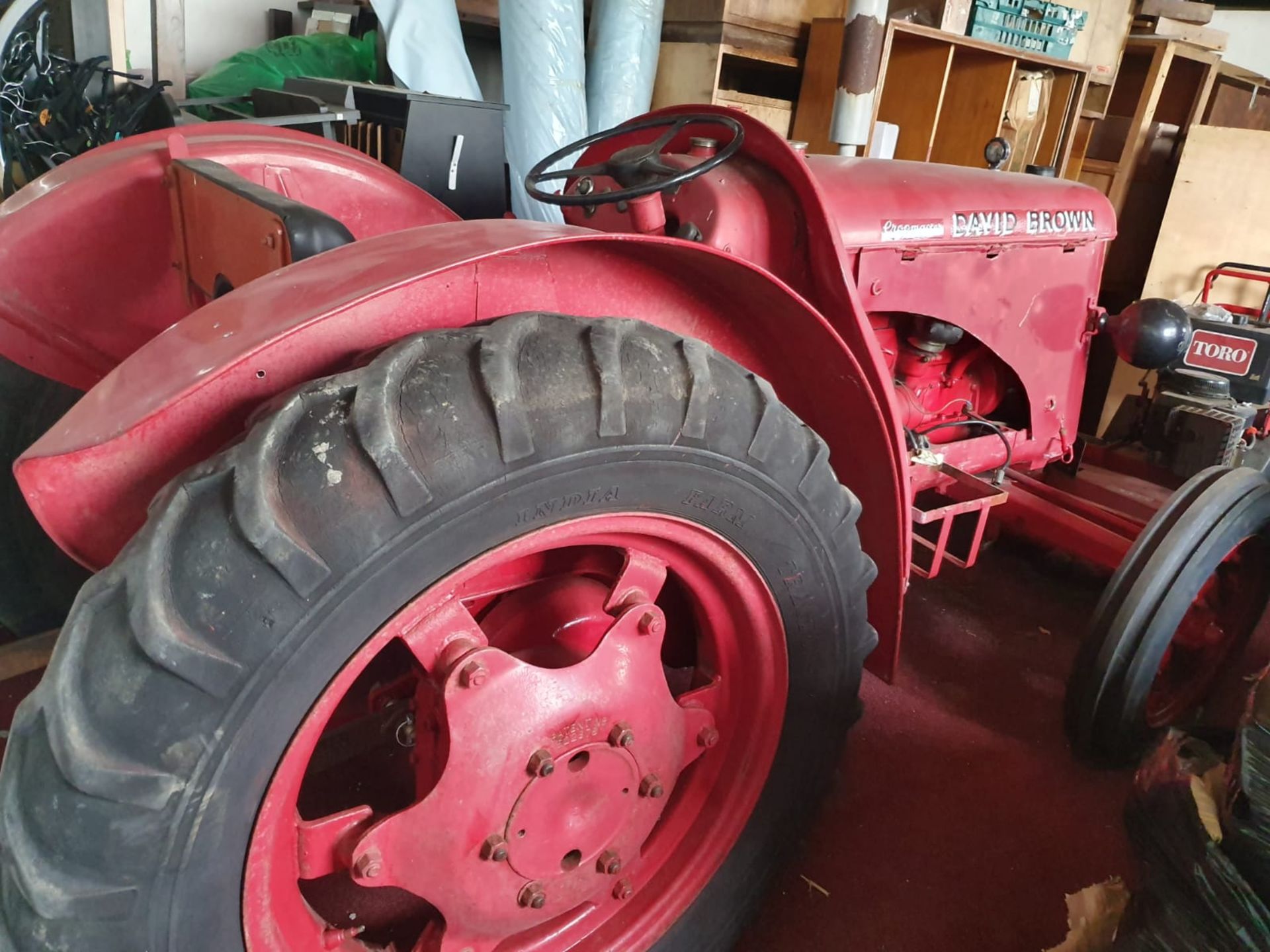 DAVID BROWN CROPMASTER VINTAGE TRACTOR - Image 3 of 14