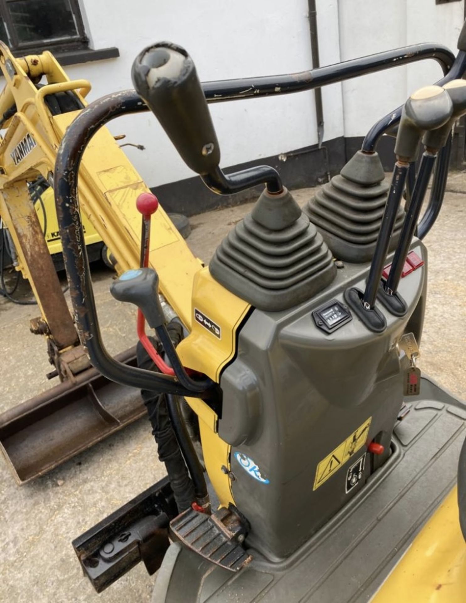 MINI DIGGER 2015 YANMAR MICRO DIGGER,0.8 TONNE LOCATION NORTHERN IRELAND. - Image 4 of 6