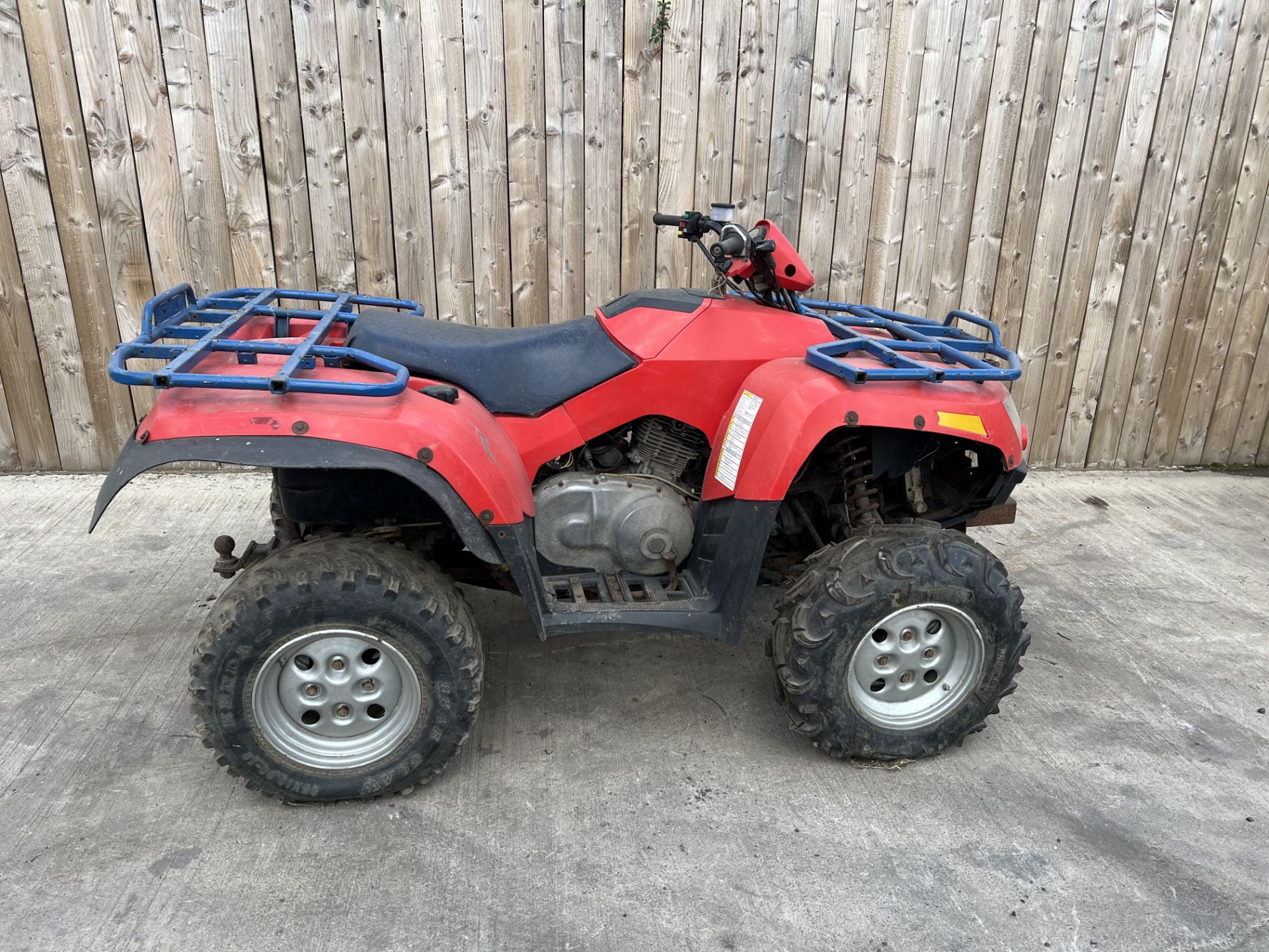 AGRI CAT 400 4X4 FARM QUAD *LOCATION NORTH YORKSHIRE* - Image 2 of 5