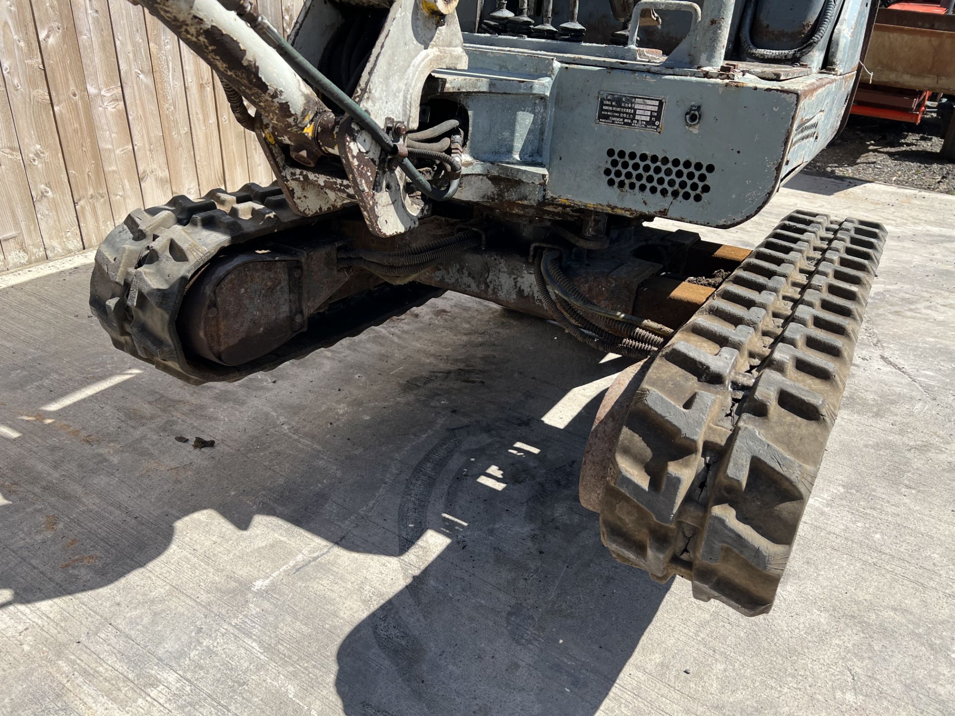 TAKEUCHI TB015 1.5 TON MINI DIGGER *LOCATION NORTH YORKSHIRE* - Image 5 of 8