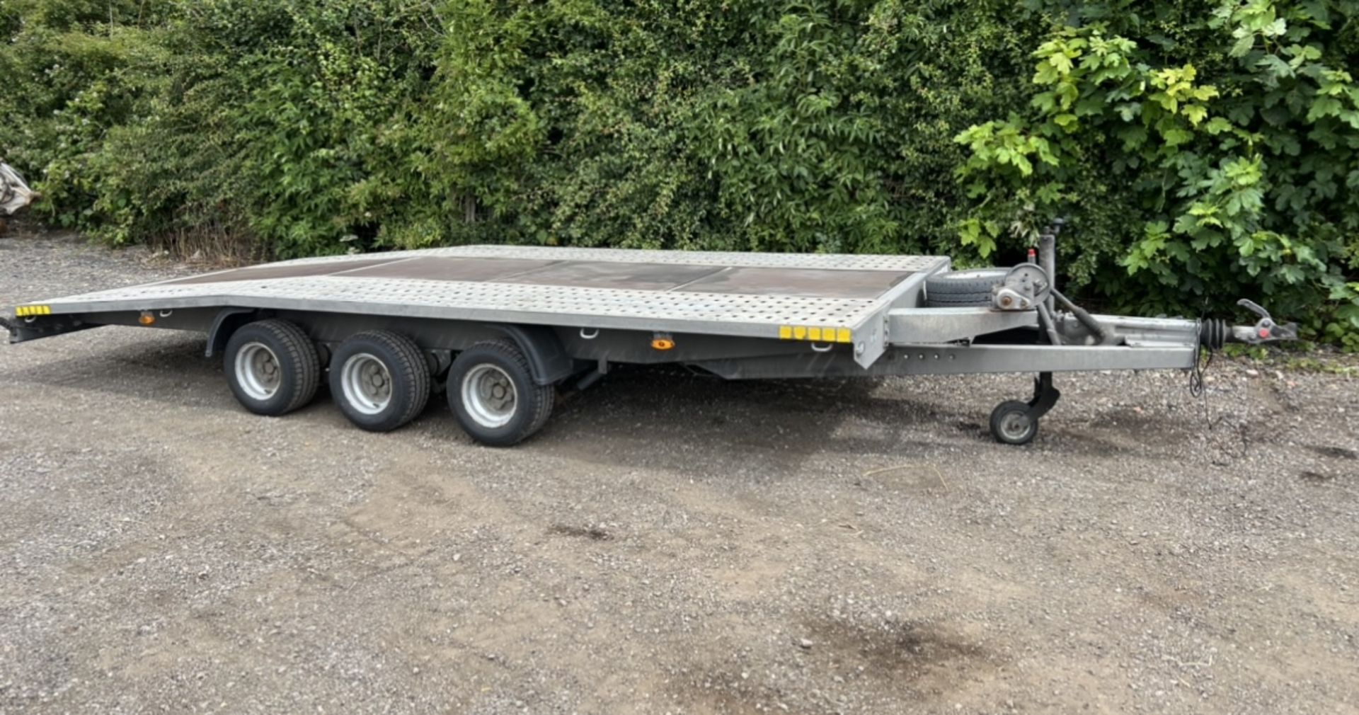 WYCHAVON TRI AXLE CAR TRANSPORTER TRAILER *LOCATION NORTH YORKSHIRE* - Image 7 of 7