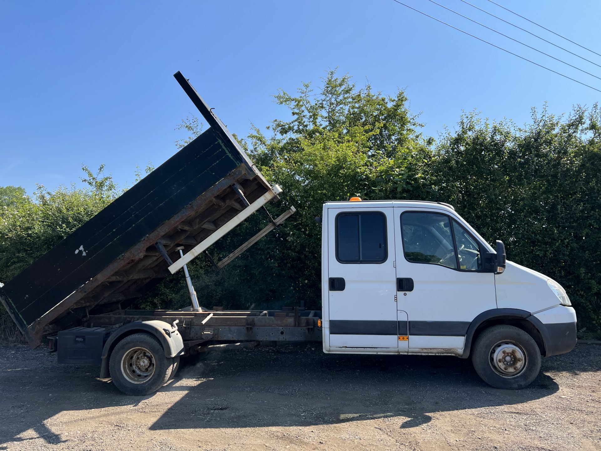 2011 IVECO DAILY 70C16 CREW CAB TIPPER *41K MILES* LOCATION NORTH YORKSHIRE - Image 2 of 10