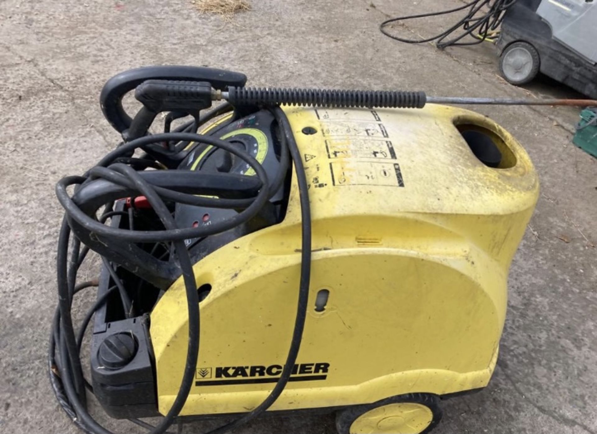 KARCHER HOT AND COLD POWER WASHER LOCATION NORTHERN IRELAND. - Image 3 of 4