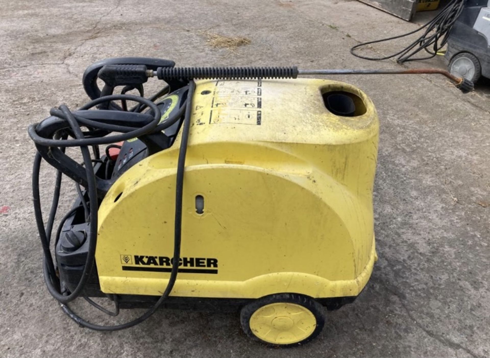 KARCHER HOT AND COLD POWER WASHER LOCATION NORTHERN IRELAND. - Image 4 of 4