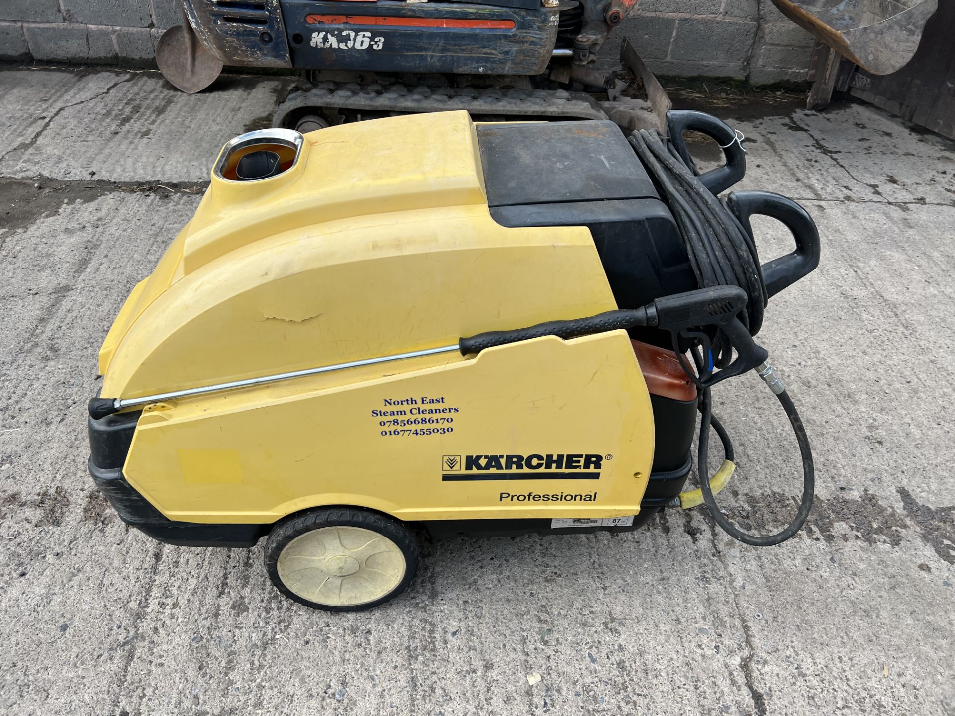 KARCHER HDS DIESEL STEAM CLEANER JET PRESSURE WASHHER *LOCATION NORTH YORKSHIRE *