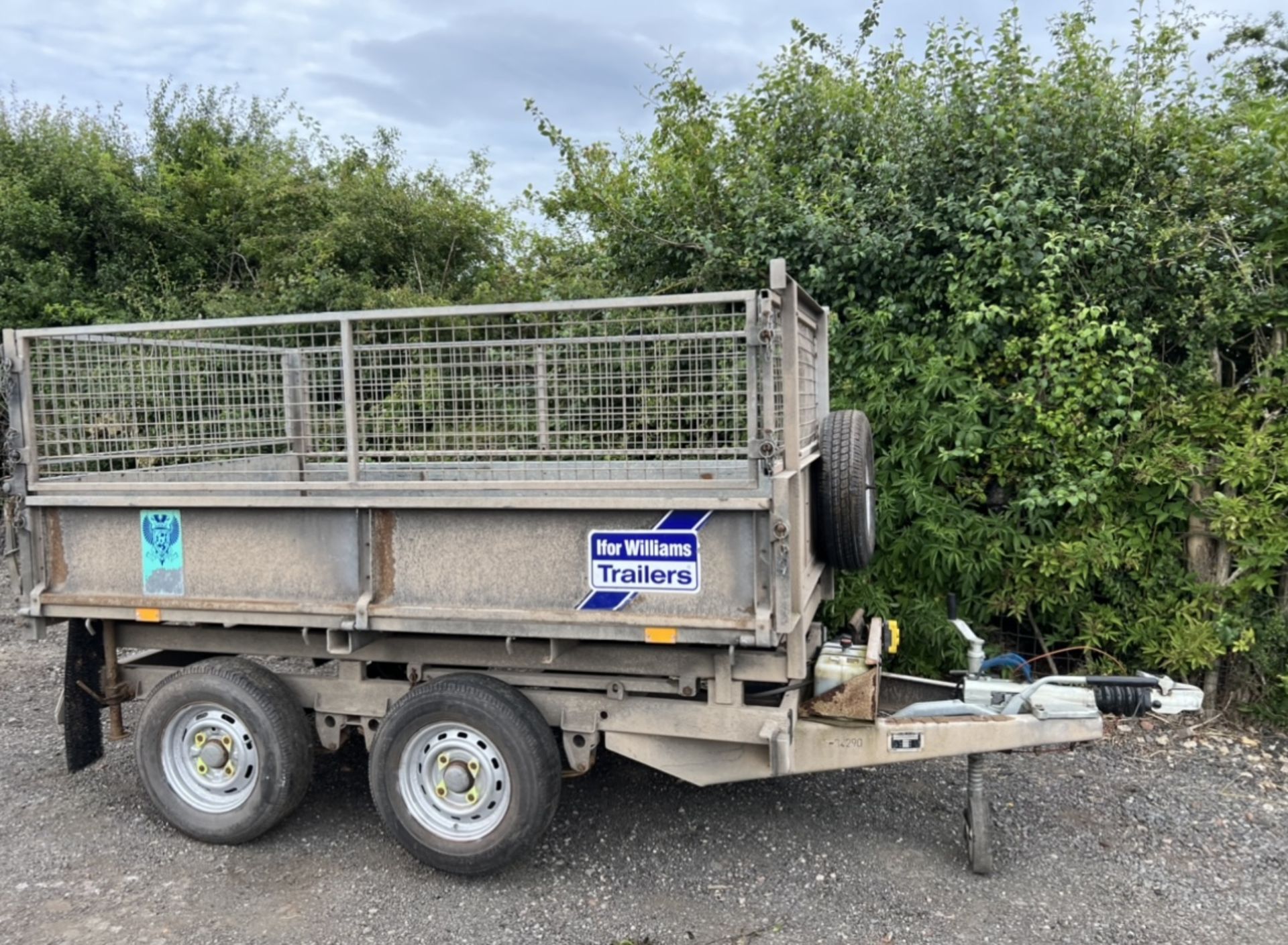 IFOR WILLIAMS TIPPING TRAILER 8X5 LOCATION NORTH YORKSHIRE - Image 4 of 5