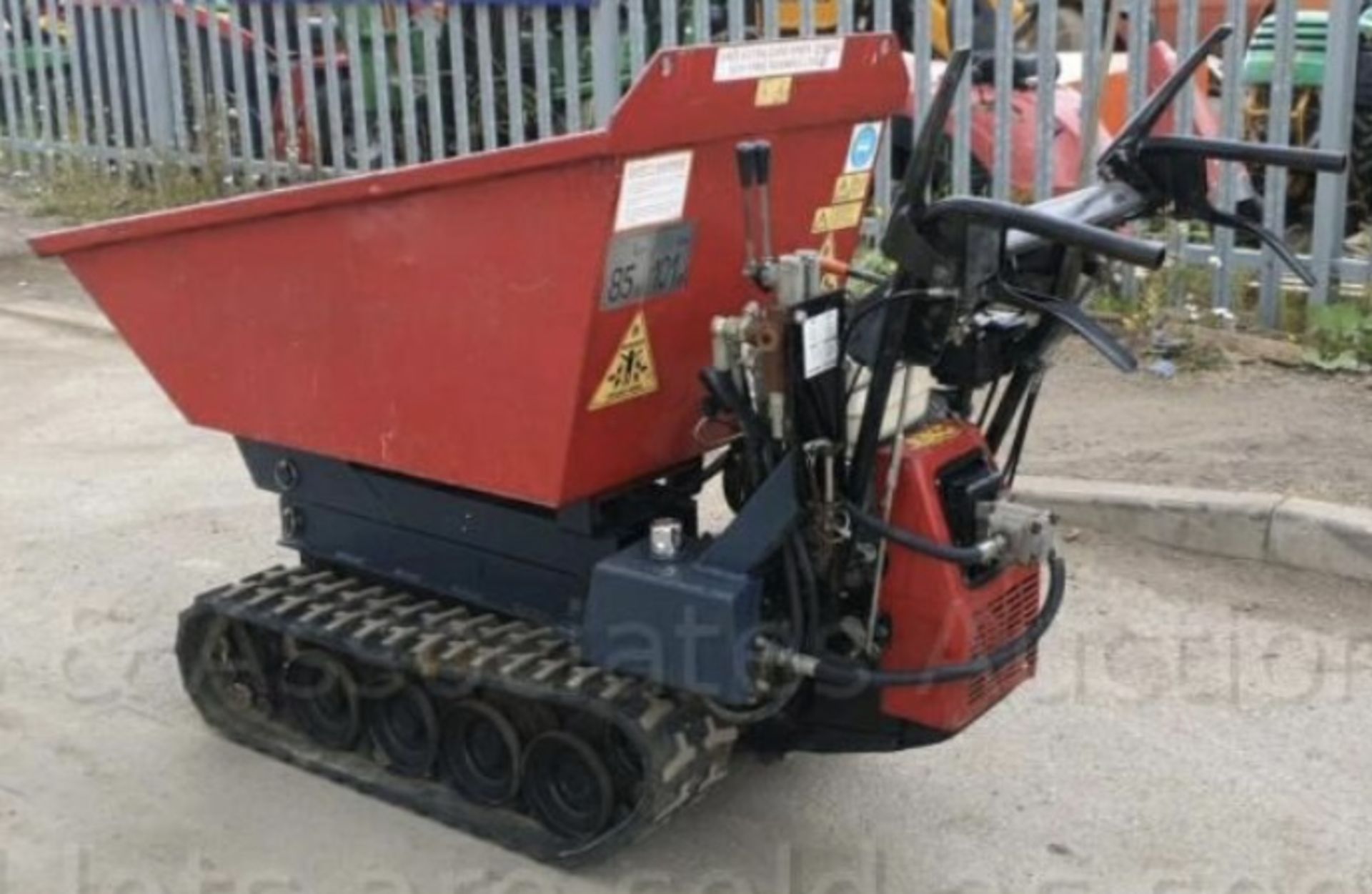 HONDA TD500HL PETROL TRACKED HIGH TIP DUMPER *LOCATION NORTH YORKSHIRE* - Image 3 of 5