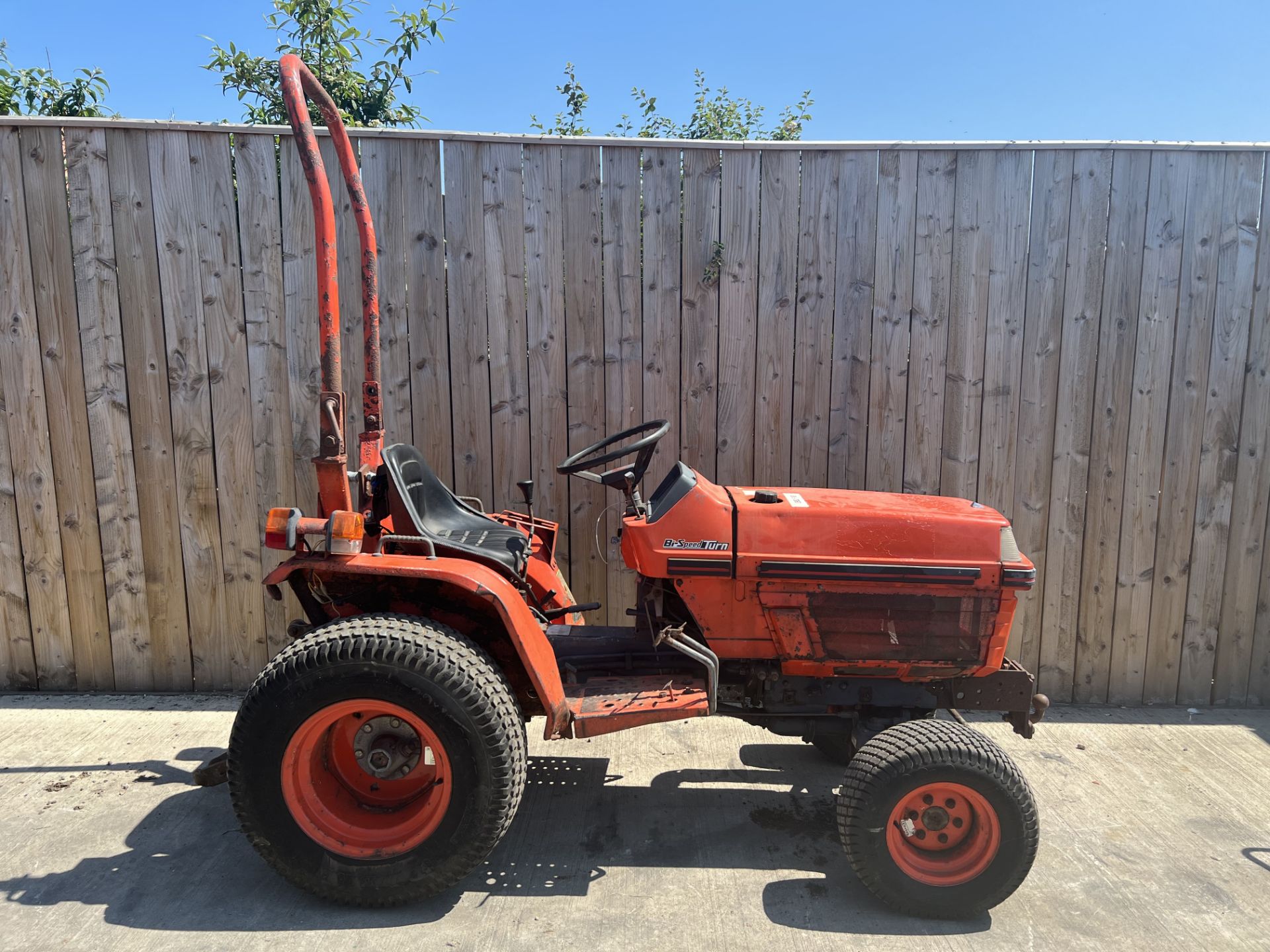 KUBOTA B1550 4WD DIESEL COMPACT TRACTOR *LOCATION NORTH YORKSHIRE* - Image 3 of 5