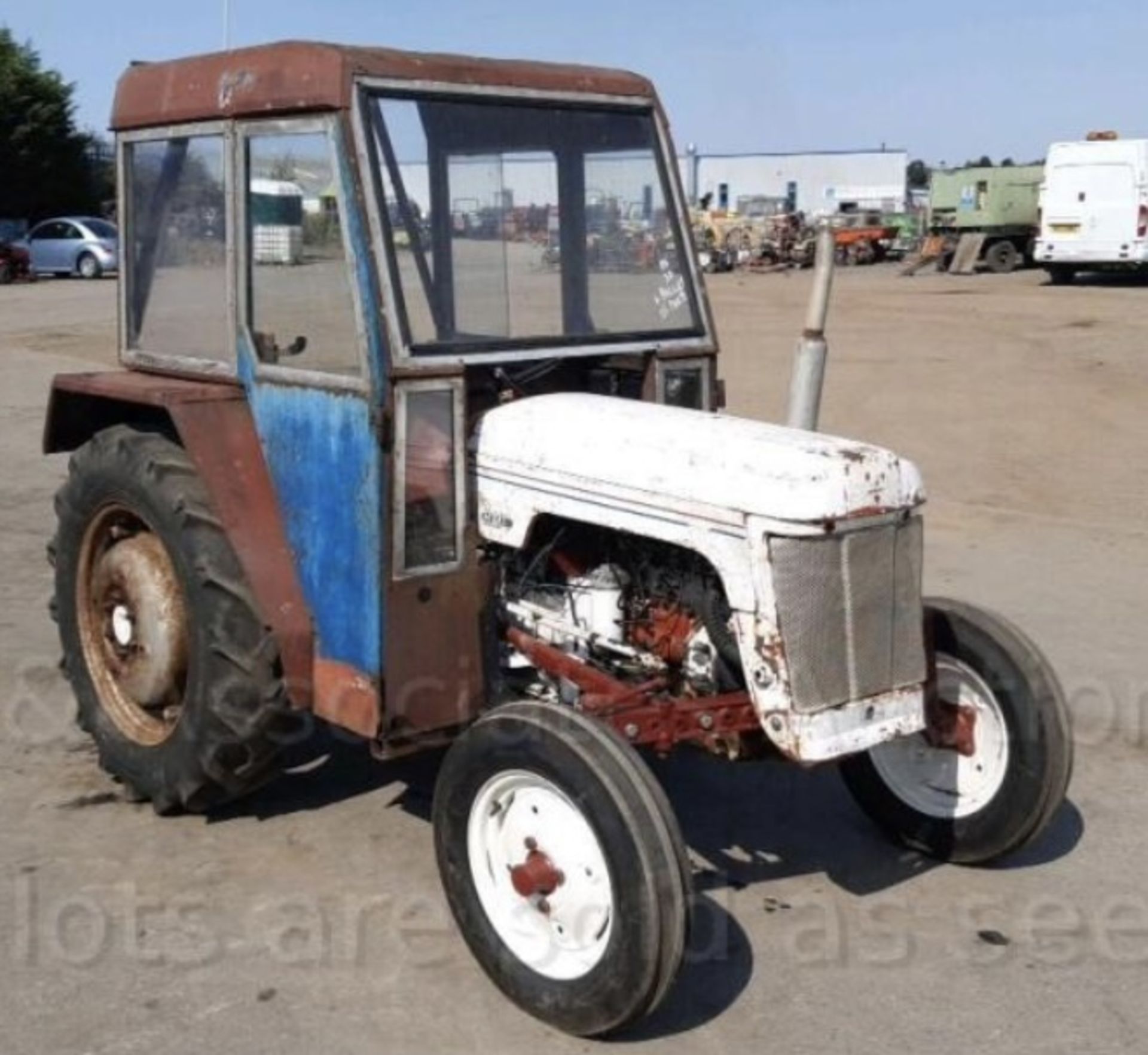 NUFFIELD BMC MINI TRACTOR VINTAGE - Image 3 of 5