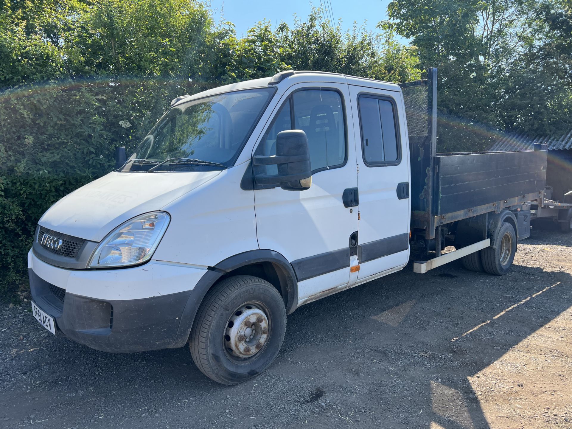 2011 IVECO DAILY 3.0 70C18 HPT TRW MWB CREW CAB TIPPER SF61AFC