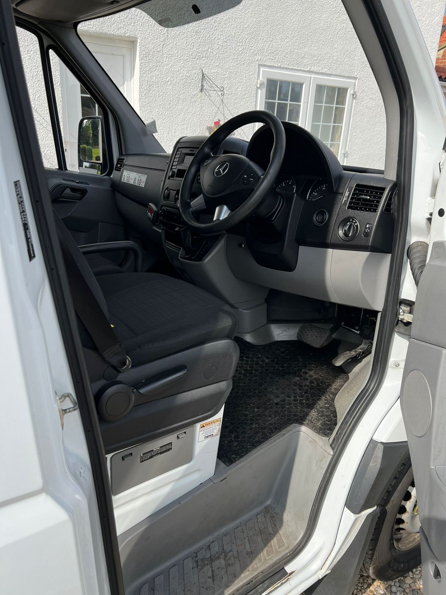 2015 MERCEDES SPRINTER FRIDGE PICK UP - Image 4 of 4