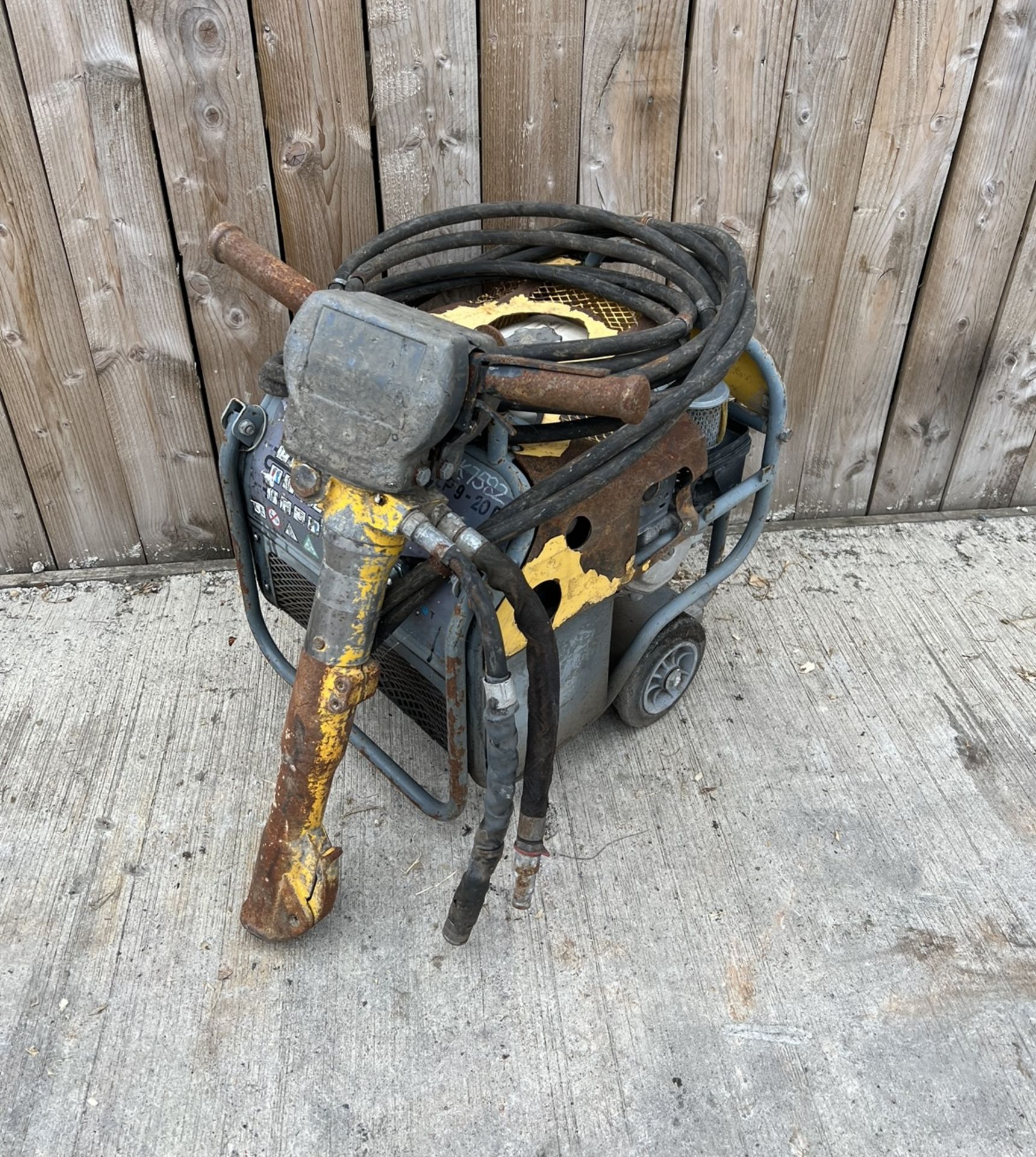 2012 ATLAS COPCO HYDRAULIC BREAKER PACK