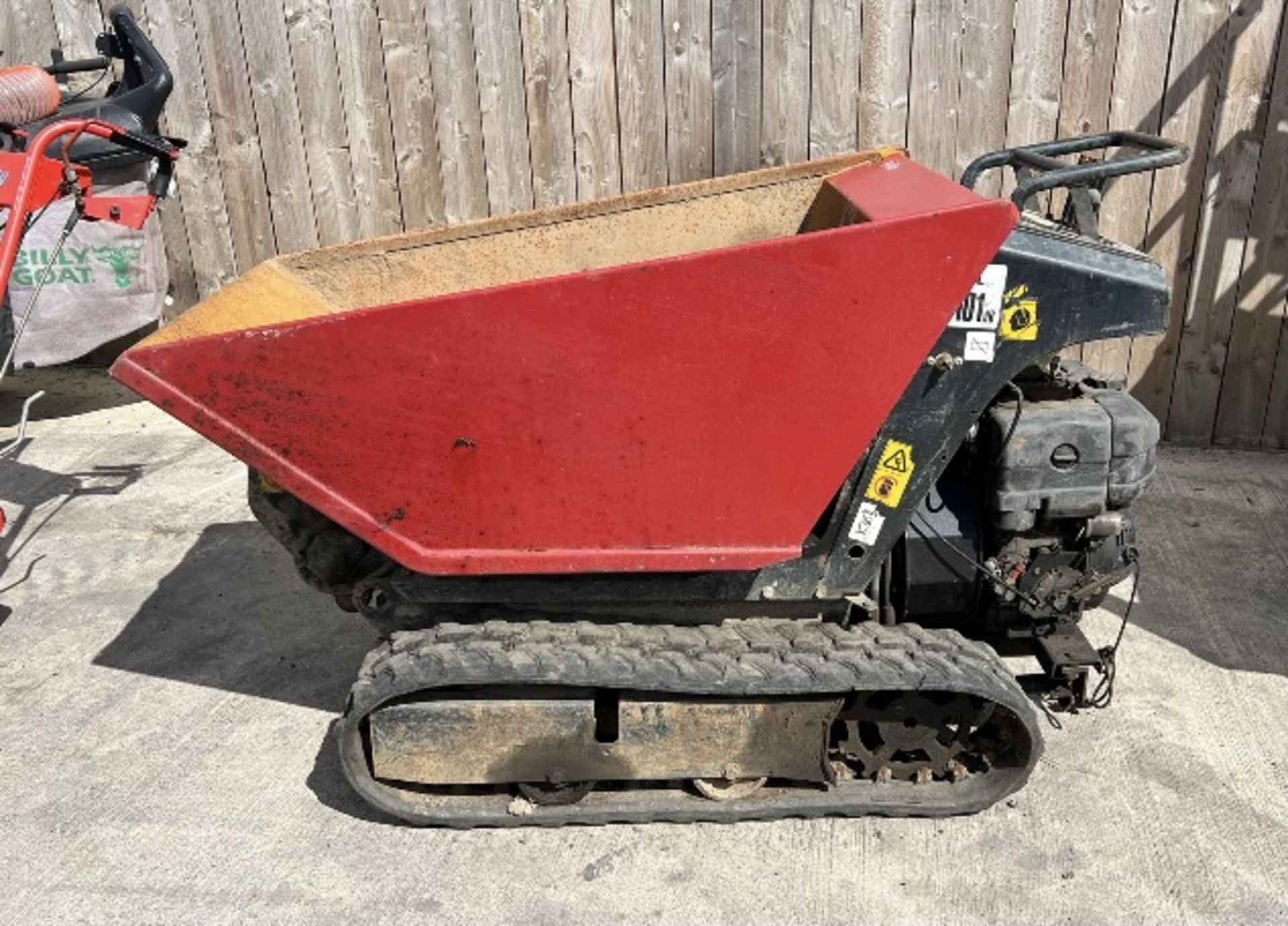 JCB TRACKED DIESEL DUMPER HI TIP LOCATION NORTH YORKSHIRE. - Image 2 of 5