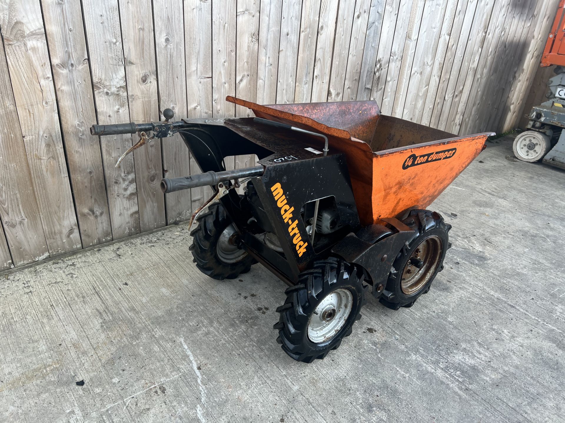 MUCK TRUCK 4X4 DUMPER *LOCATION NORTH YORKSHIRE* - Image 4 of 7