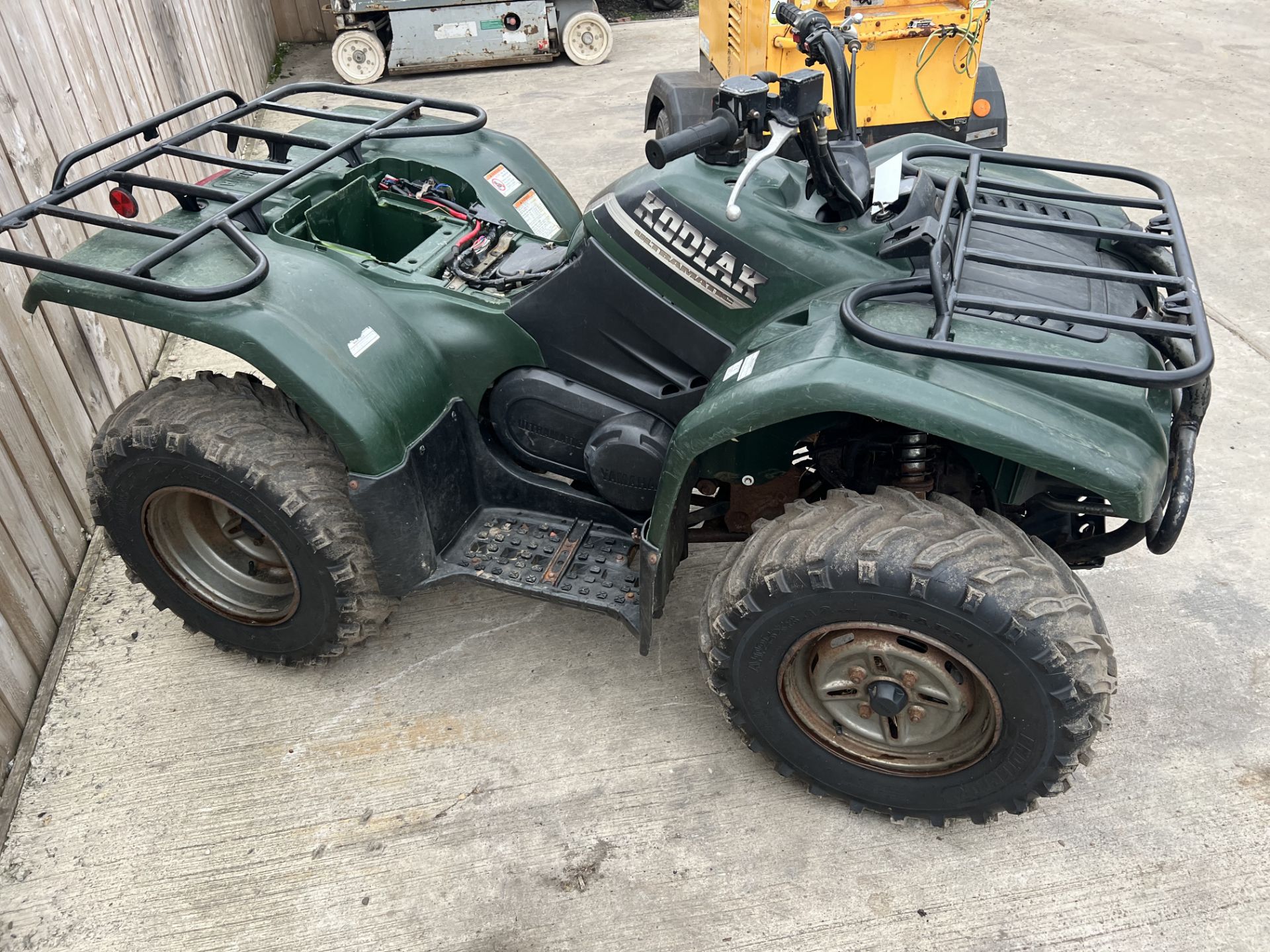 YAMAHA KODIAK 400 4X4 FARM QUAD ATV *LOCATION NORTH YORKSHIRE* - Image 4 of 6