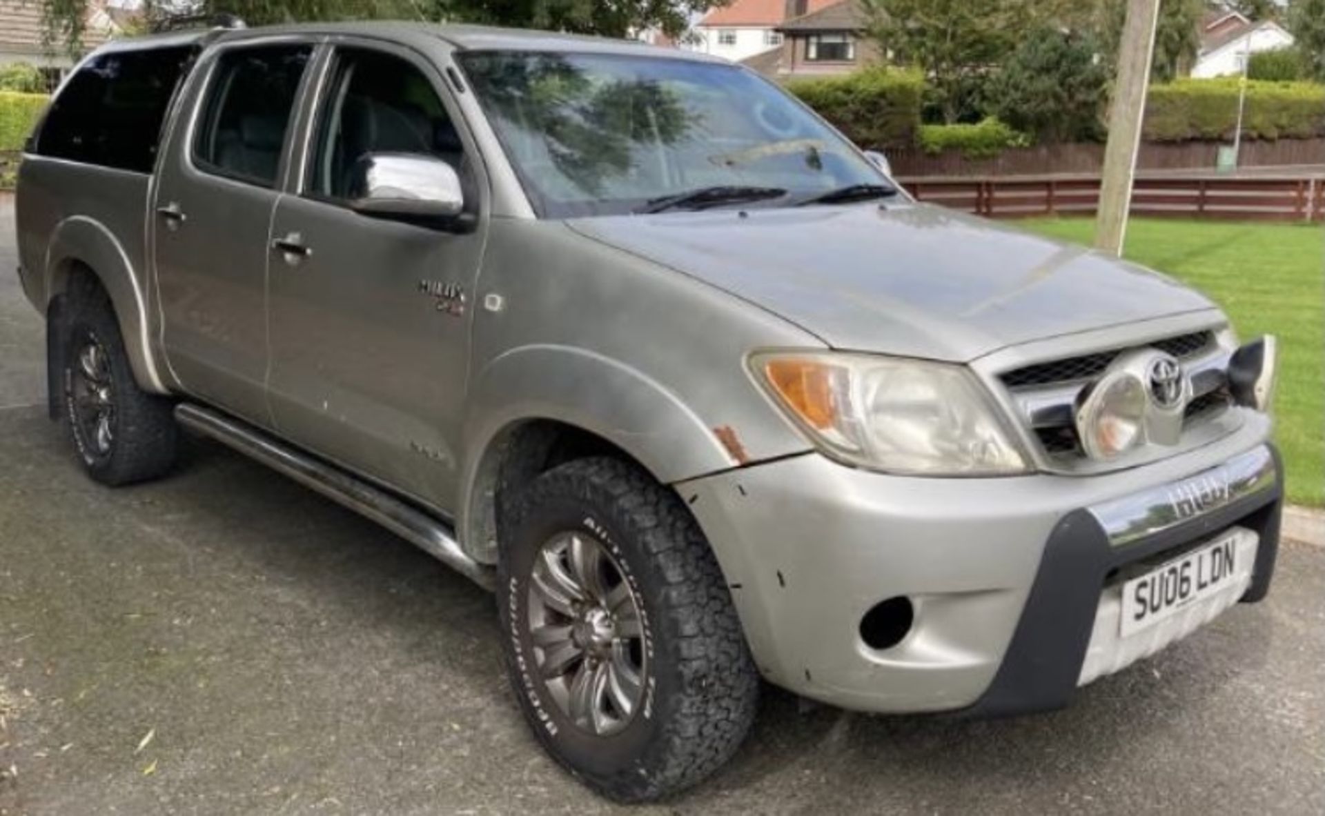 TOYOTA HILUX INVINCIBLE 2006 JEEP 3.0 LITRE DIESEL .