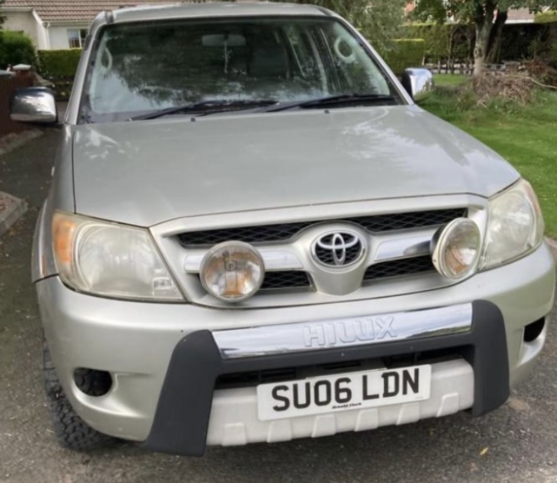 TOYOTA HILUX INVINCIBLE 2006 JEEP 3.0 LITRE DIESEL . - Image 8 of 9