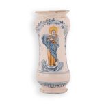 Albarello in maiolica decorato con l'effigie dell'Immacolata Concezione racchiusa in una ghirlandina