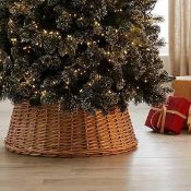 (Jb) RRP £80 Lot To Contain 2 Unboxed John Lewis And Partners Christmas Tree Skirts In Gold