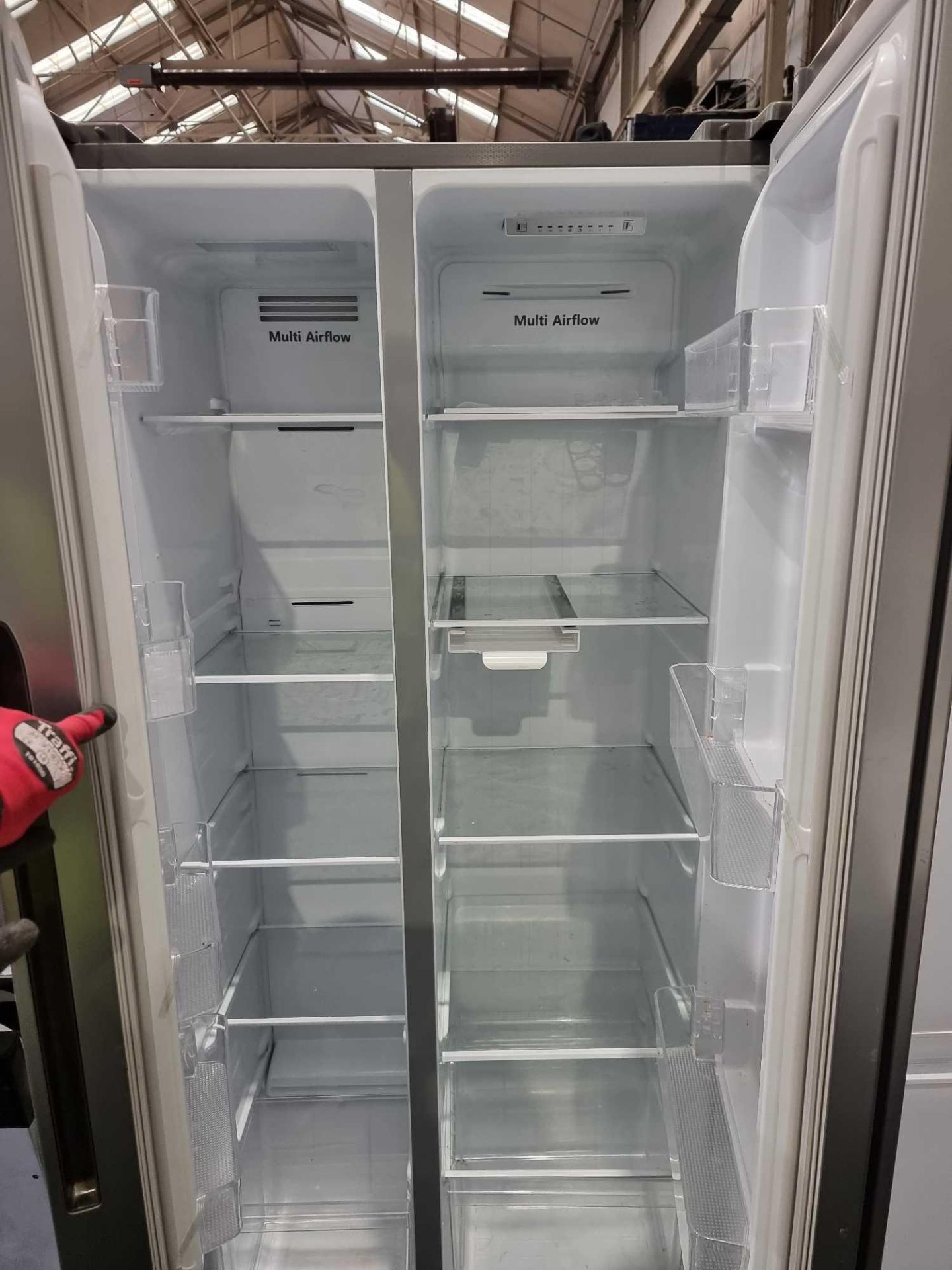 (Sp) RRP £530 Lot To Contain 1 Fridgemaster Ms83430Ffs American Fridge Freezer - Silver - Image 3 of 3