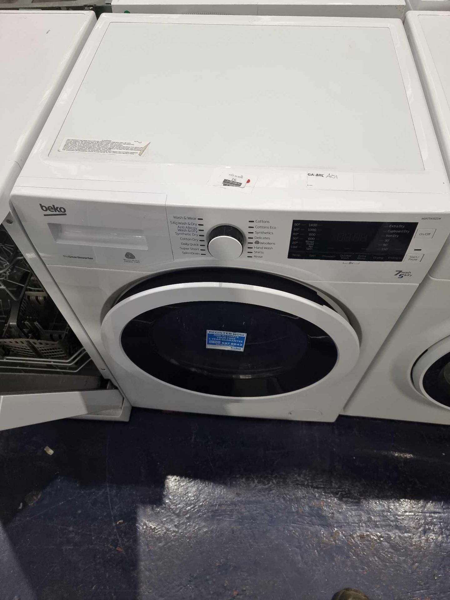 (Sp) RRP £390 Lot To Contain 1 Beko Recycled tubâ „¢ Wder7440421W 7Kg / 4Kg Washer Dryer With 1400 R - Image 2 of 2