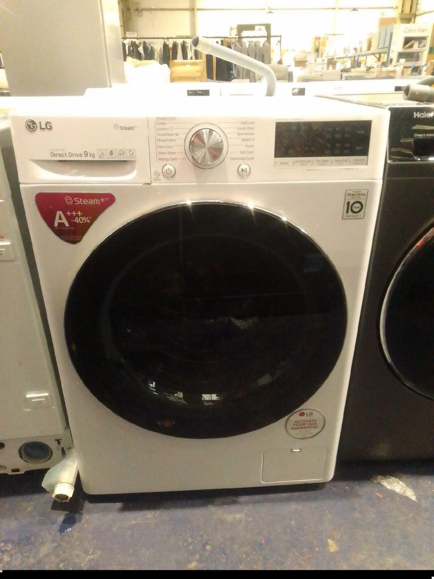 (Dd) RRP £600 Lot To Contain 1 Lg V7 F4V709Wts 9Kg Washing Machine 1400 Rpm Energy - Image 2 of 2