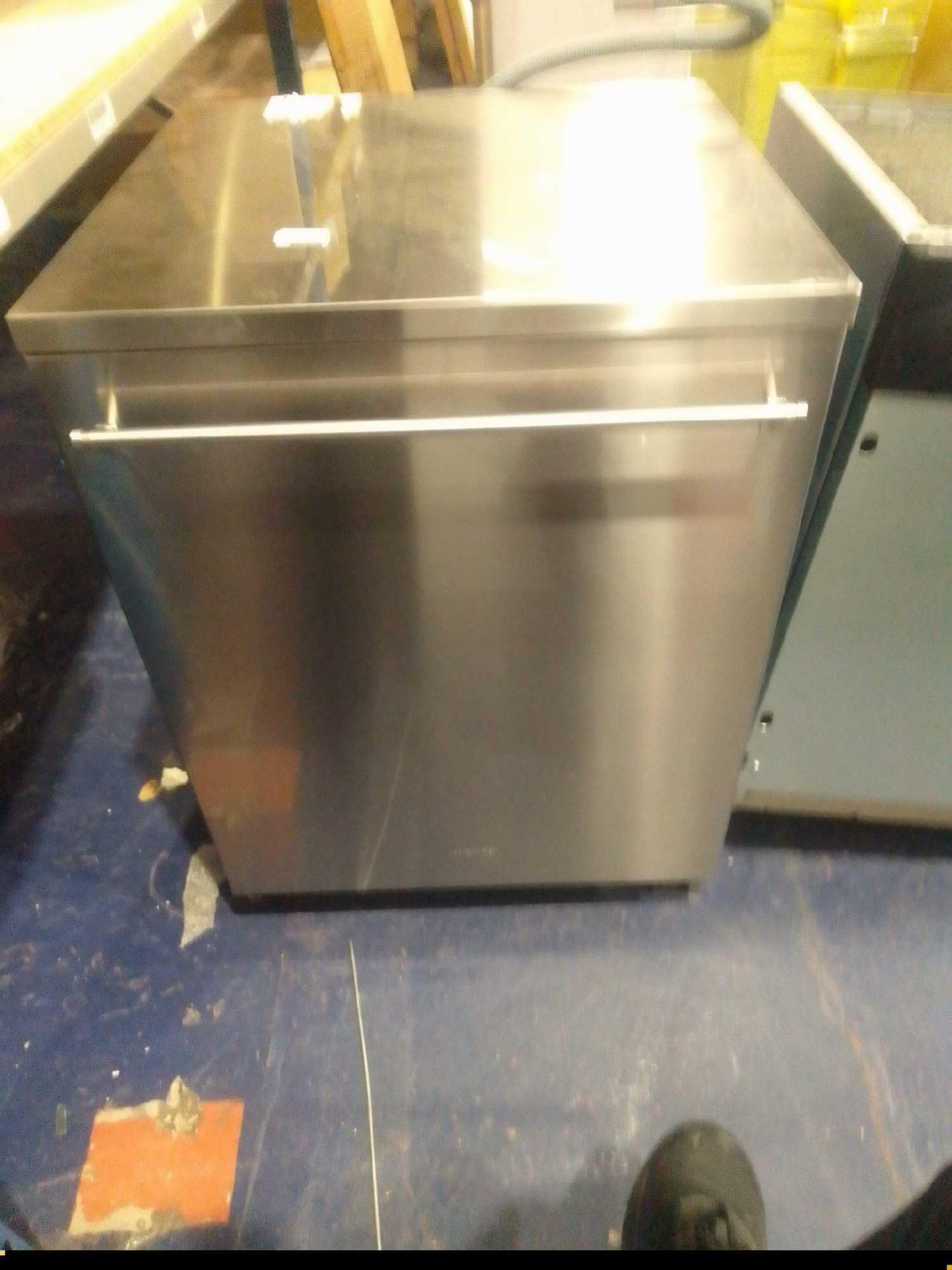 (Dd) RRP £555 Lot To Contain 1Smeg Dfa13T3X Dishwasher - Stainless Steel - Image 2 of 2