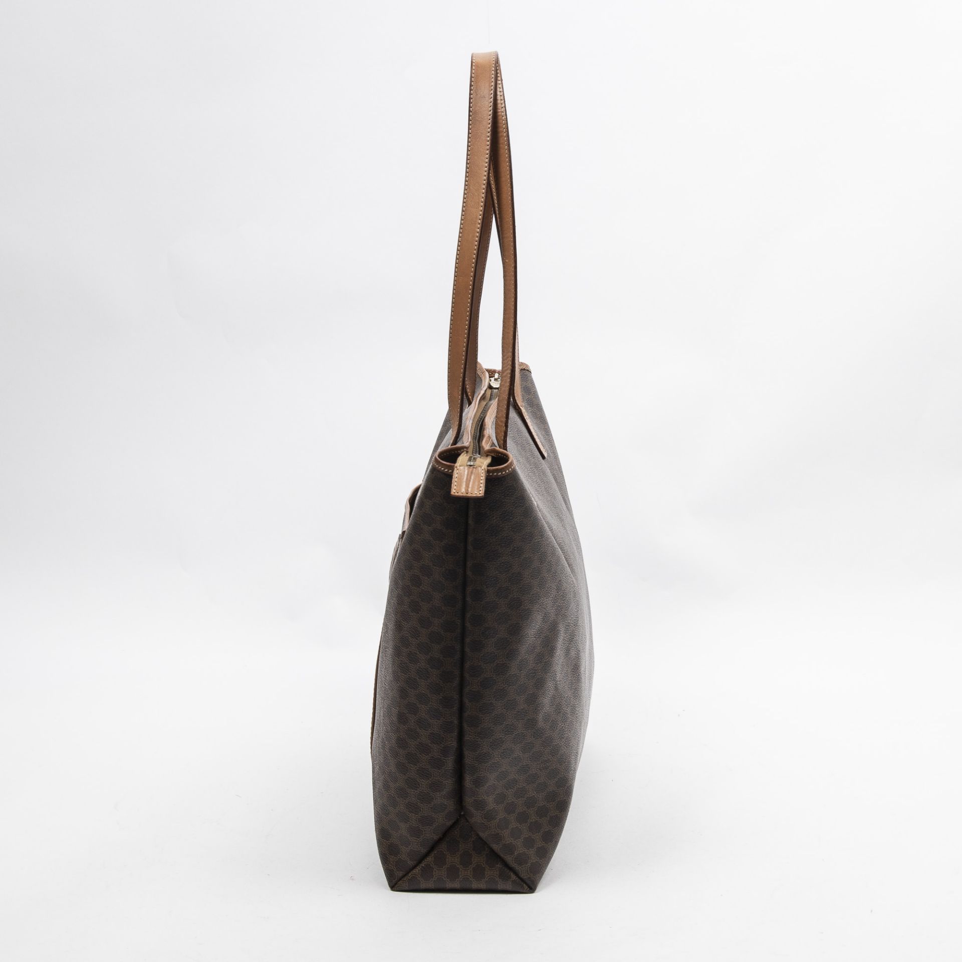 RRP £680.00 Lot To Contain 1 Celine Coated Canvas Vintage Large Tote Shoulder Bag In Brown - 41*38* - Image 3 of 4