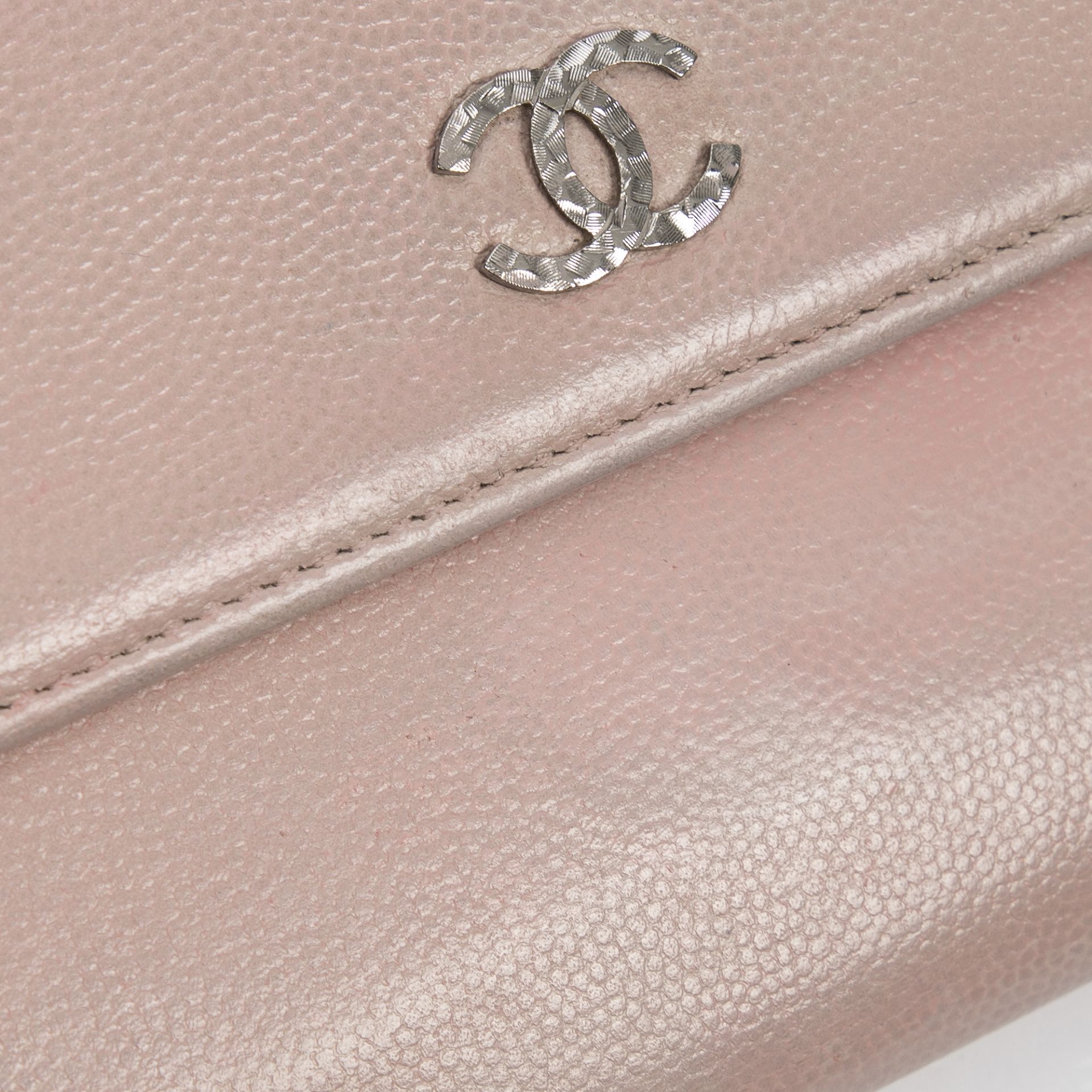 RRP £775.00 Lot To Contain 1 Chanel Calf Leather Continental Wallet In Pink - 19*9*2cm - AB - - Image 4 of 4