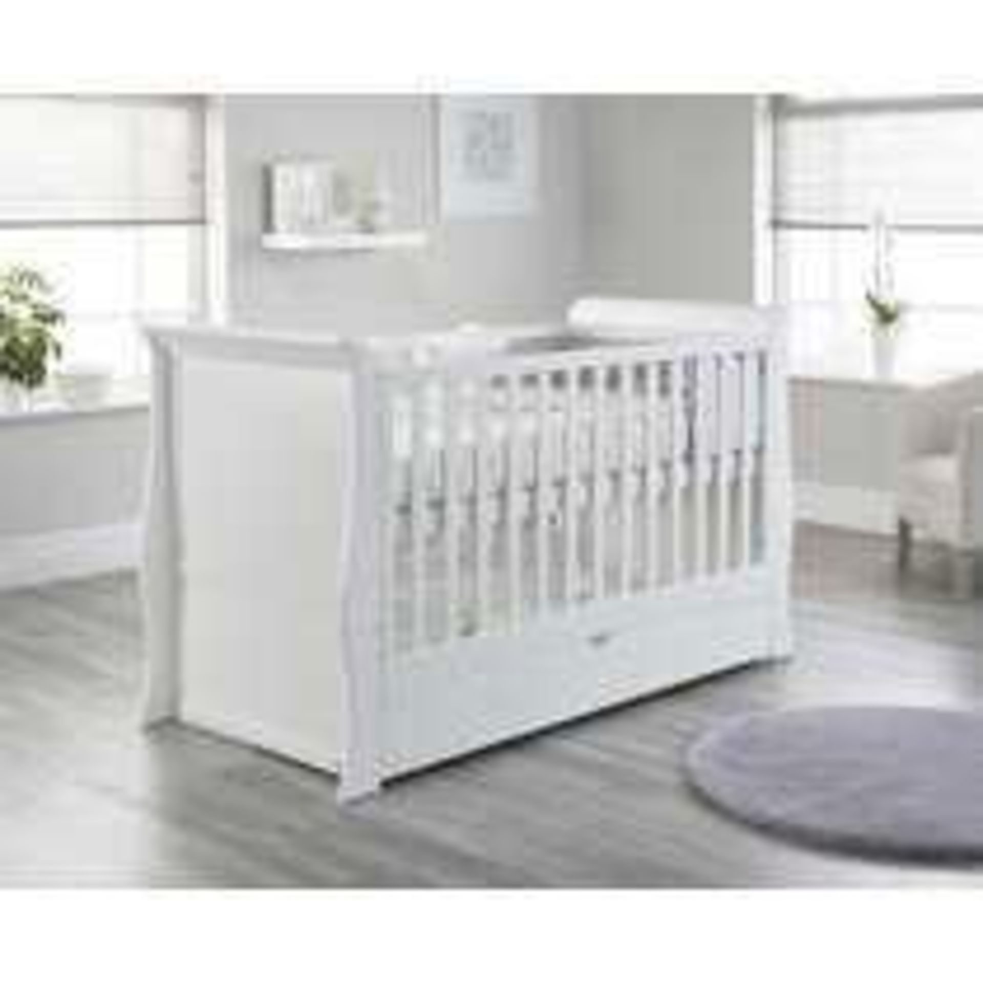 (DD) RRP £155 Lot to contain 1 ( x 1 Charlotte cot (TR) + Drawer