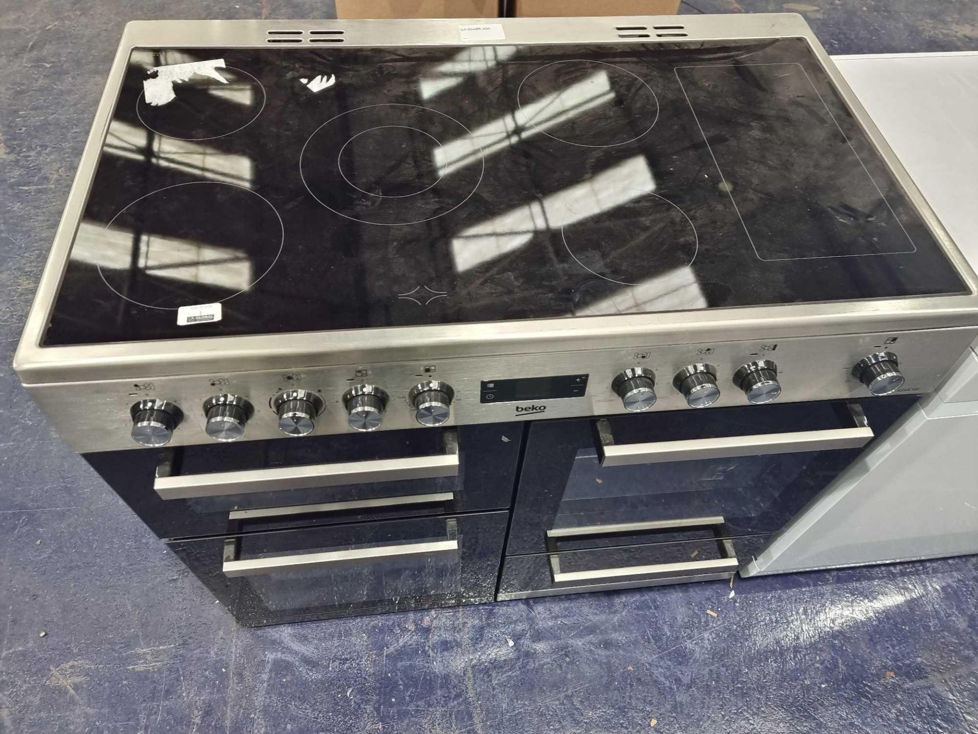 (Sp) RRP £450 Lot To Contain 1 Beko Kdvc100K 100Cm Electric Range Cooker With Ceramic Hob - Silver - Image 3 of 4
