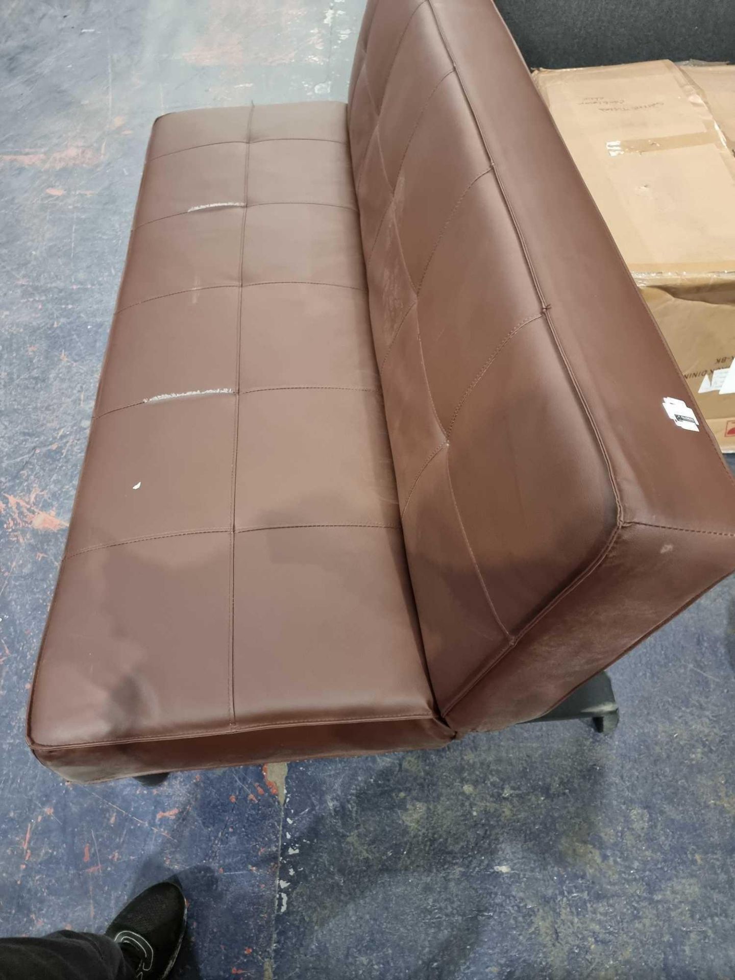 RRP £400 Lot To Contain 1 X Unpackaged Brown Leather Lay Down Sofa Bed With Square Sticking (Jm) - Image 2 of 2