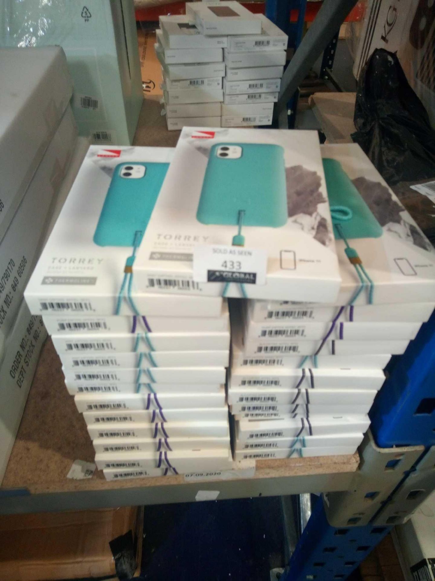 (At) RRP £300 Lot To Contain X25 Boxed Torrey Thermoline iPhone Cases - Image 2 of 2