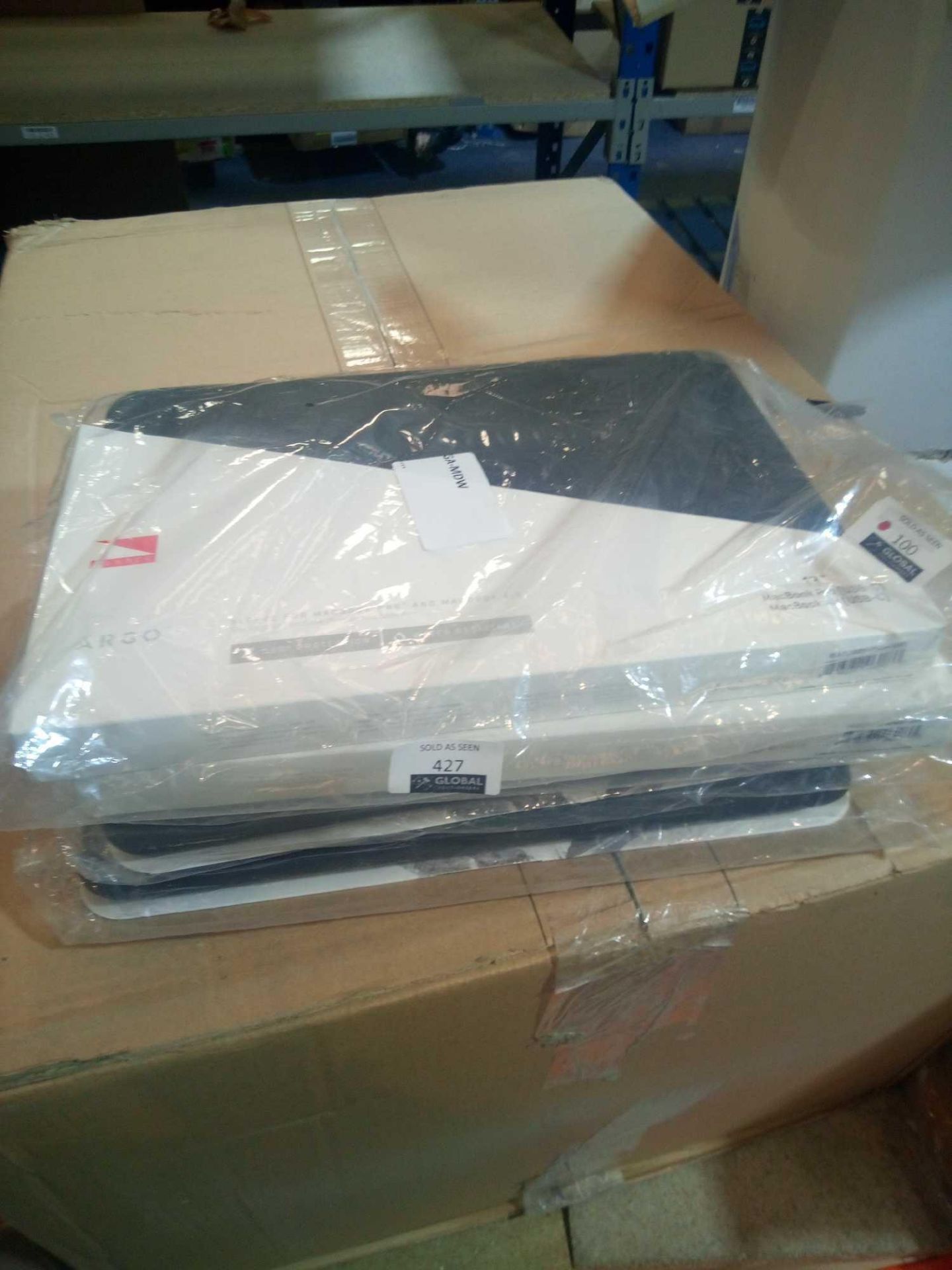 (At) RRP £240 Lot To Contain 4 X Argo Sleeve For MacBook Pro And MacBook Air - Image 2 of 2