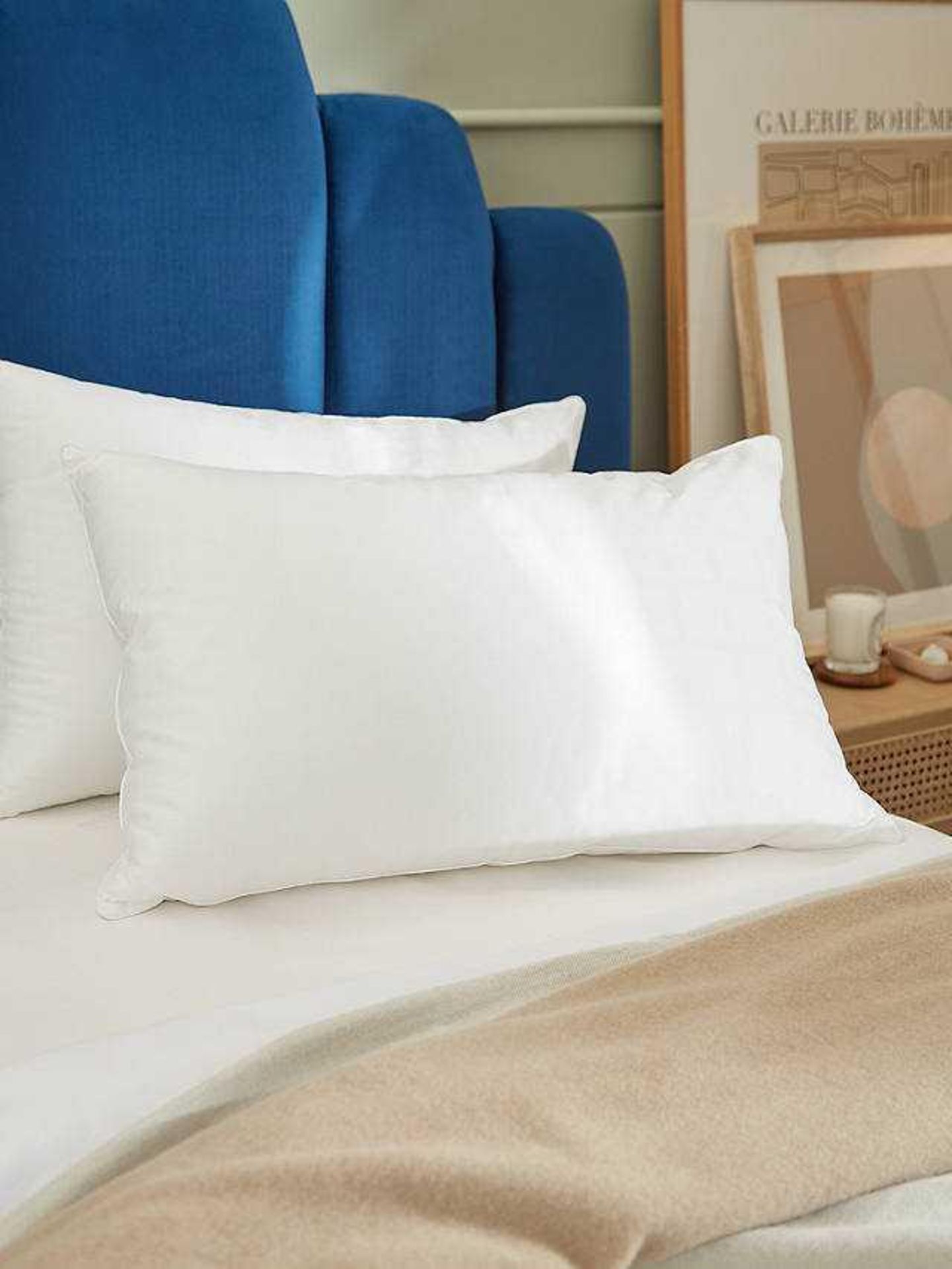 Sr RRP £130 3 Bagged Pillows (Lot To Contain X1 John Lewis And Partners Small White Pillow 64912511 - Image 3 of 4