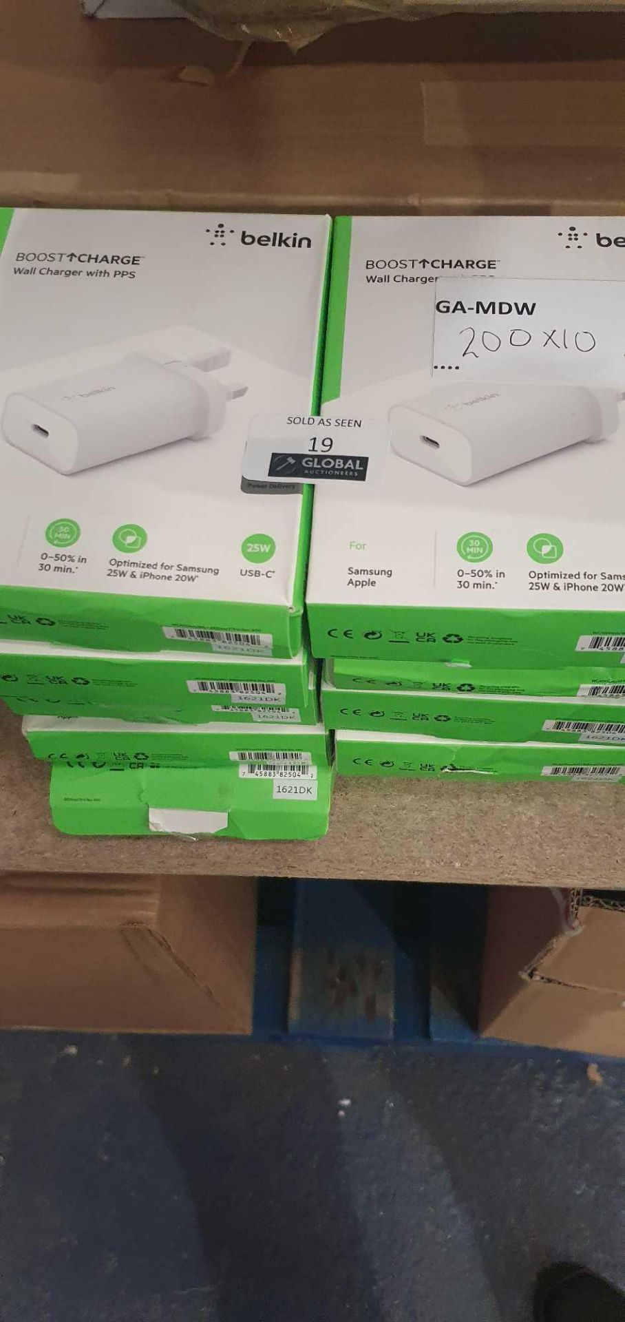 RRP £200 Lot To Contain 10X Boxed Belkin 20W Single Port Wall Charger - White (Aj) - Image 2 of 2