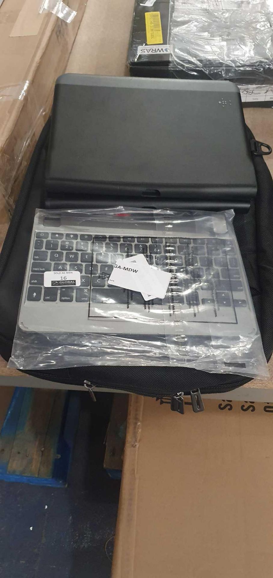 RRP £360 Lot To Contain 4X Items 1X Unboxed Citysmart 14,15,15.6" High Capacity Topload Laptop Case - Image 4 of 4