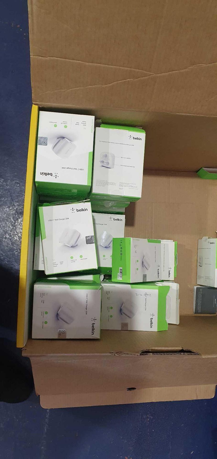 RRP £420 Lot To Contain 36X Boxed Belkin Usb-A Wall Charger 20W (Aj)