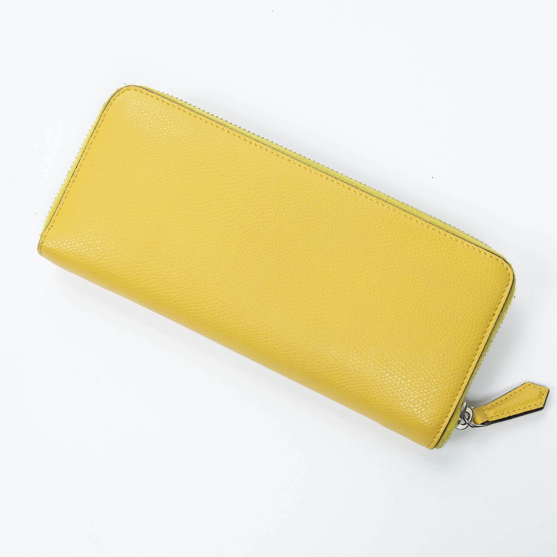 RRP £775.00 Lot To Contain 1 Fendi Calf Leather Slim Zip Around Wallet In Yellow - 20*9*2cm - A - - Image 2 of 3
