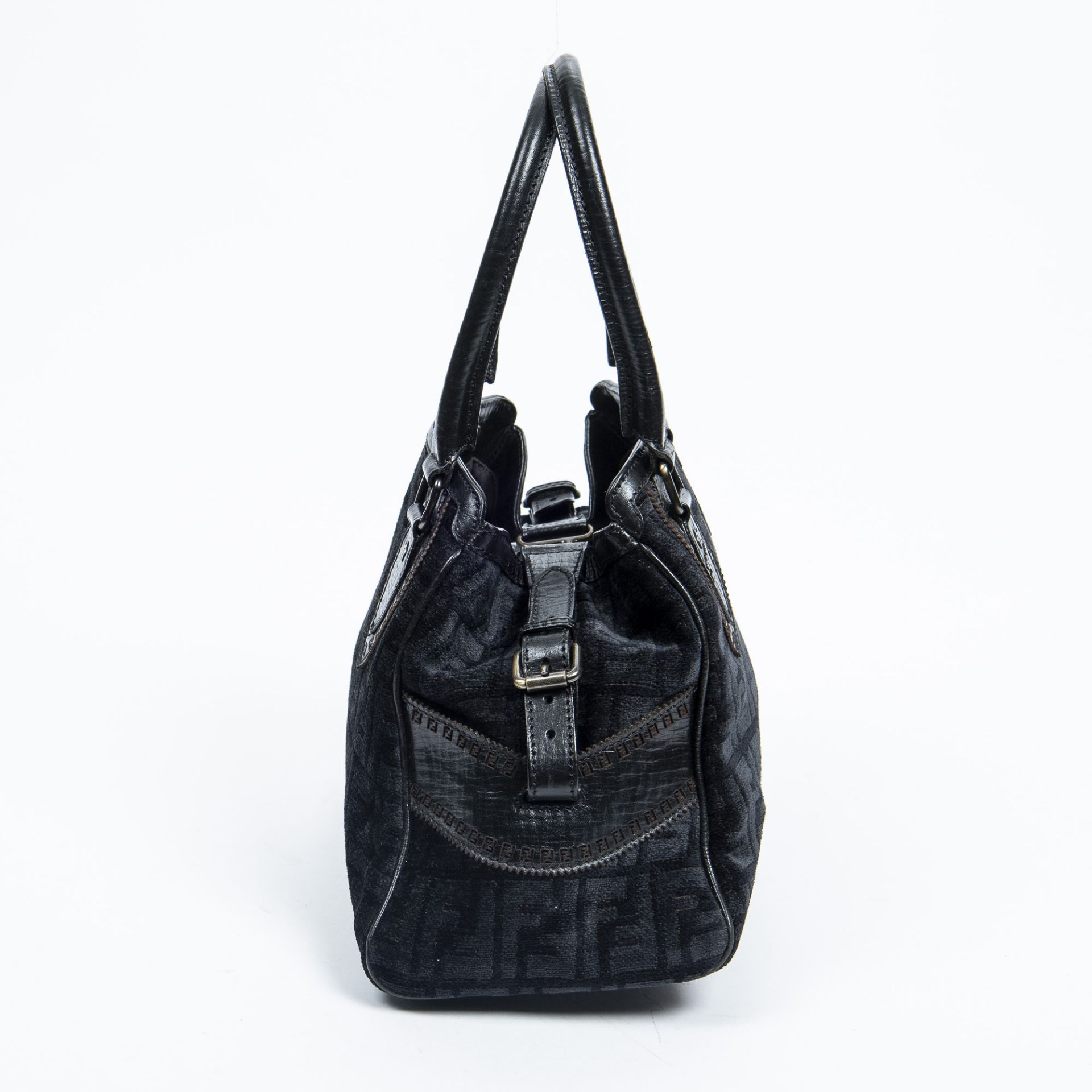 RRP £945.00 Lot To Contain 1 Fendi Canvas Du Jour Bag Handbag In Black - 31*23*13cm - A - - Image 4 of 4