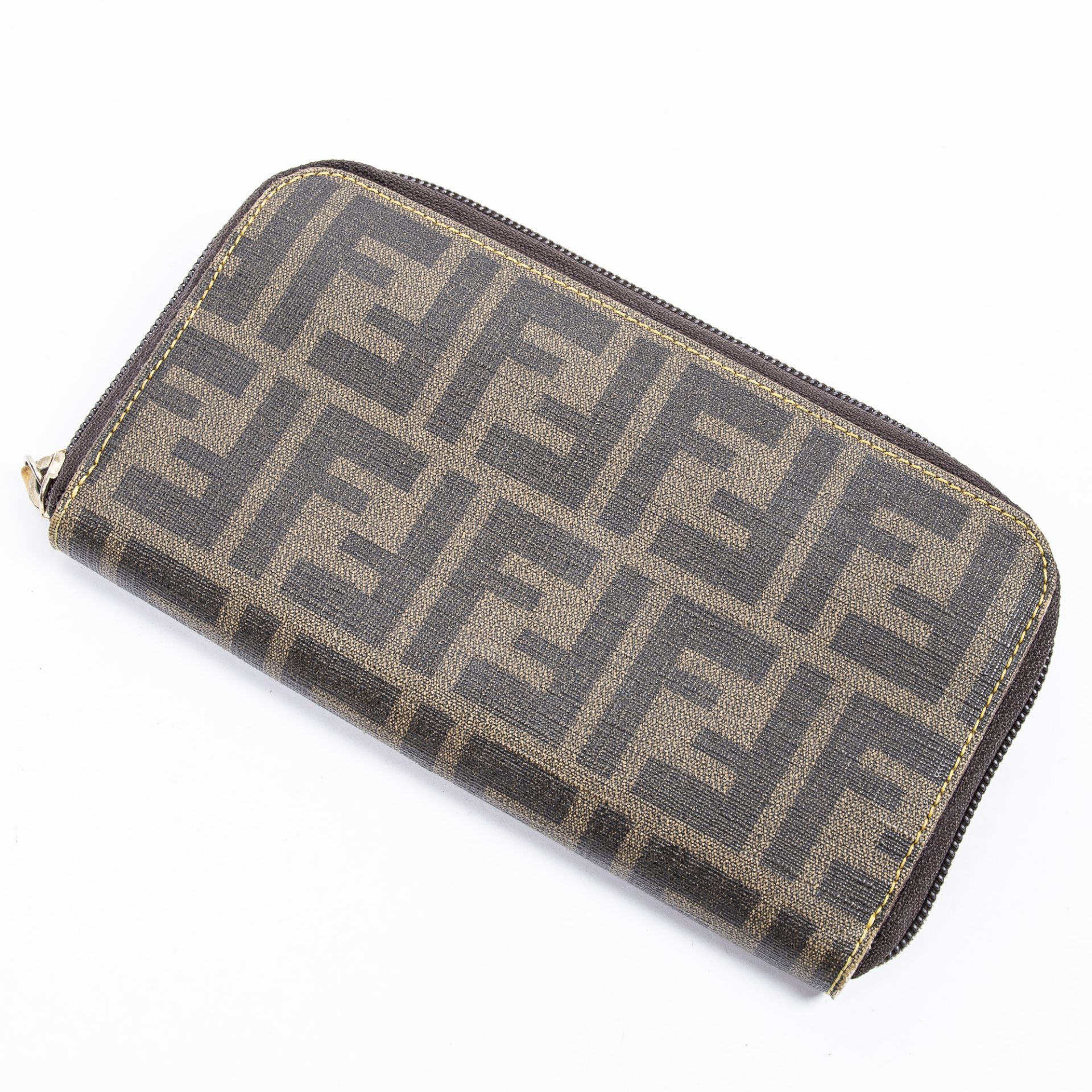 RRP £750.00 Lot To Contain 1 Fendi Coated Canvas Zip Around Wallet In Black/Khaki - 20*11*2cm - AB - - Image 2 of 4