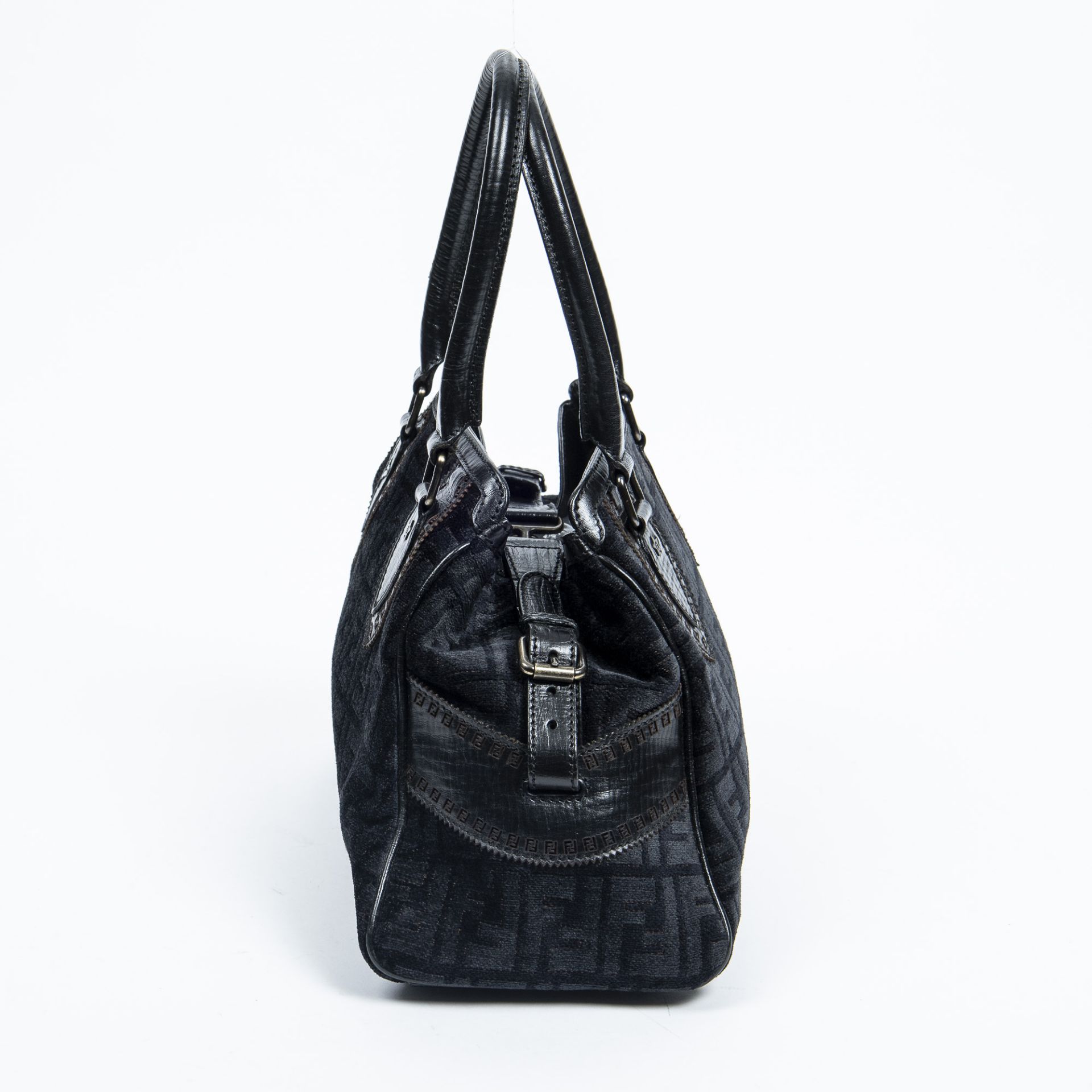 RRP £945.00 Lot To Contain 1 Fendi Canvas Du Jour Bag Handbag In Black - 31*23*13cm - A - - Image 3 of 4