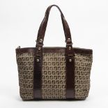 RRP £680.00 Lot To Contain 1 Fendi Canvas Zip Tote Handbag In Khaki/Brown - 33*25*13cm - AB -