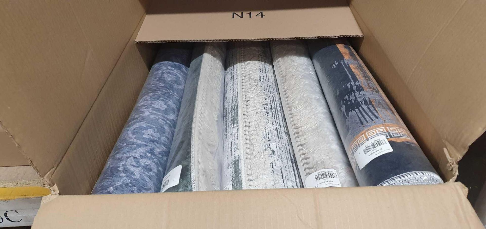 RRP £150 Lot To Contain 1X Box Containing 5X Bagged Sealed Bonamaison Area Rug, Carpet, (Aj) (B09376 - Image 2 of 3