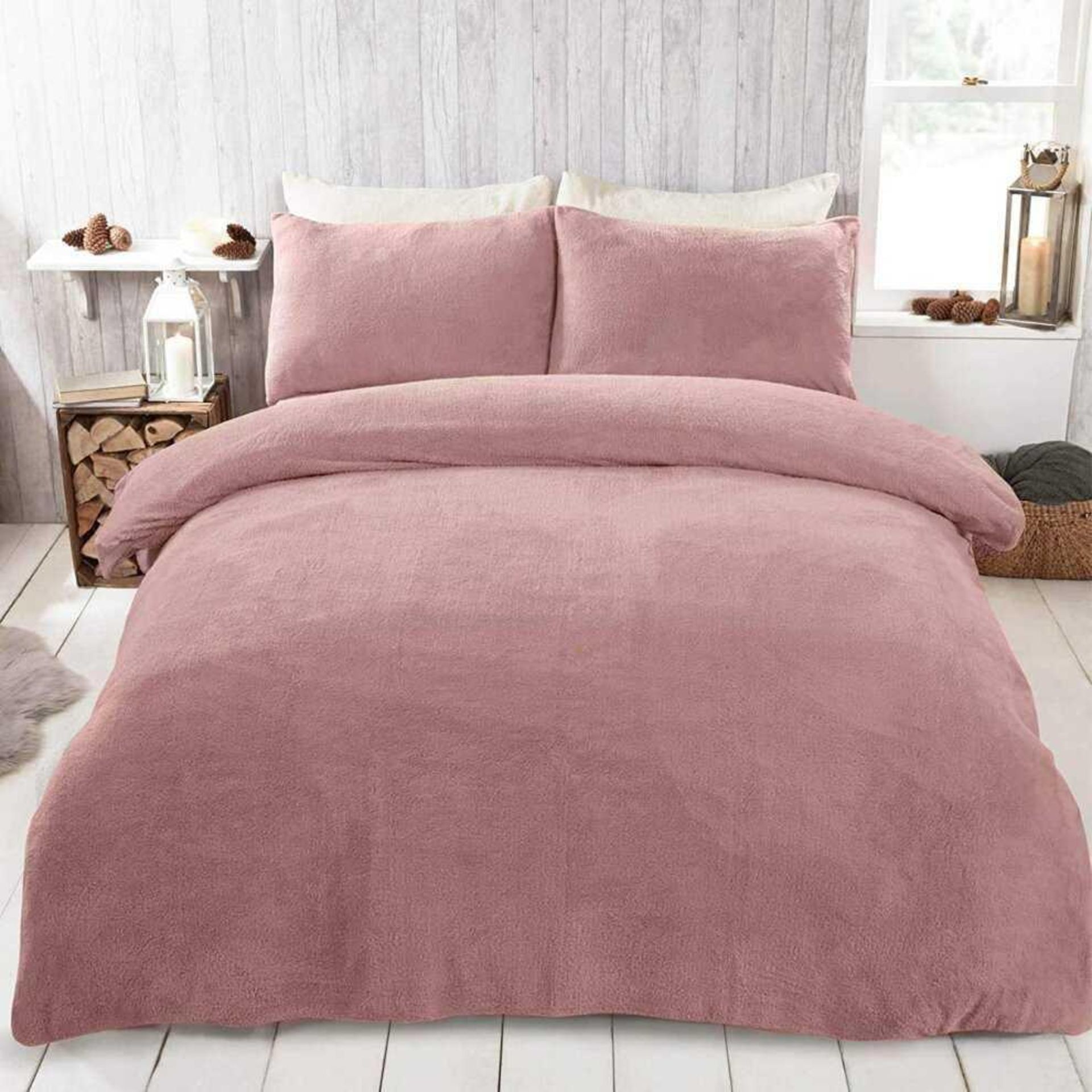 RRP £475 Brand New And Sealed (188 Items) 2 X Brentfords Teddy Fleece Duvet Cover With Pillow Case T